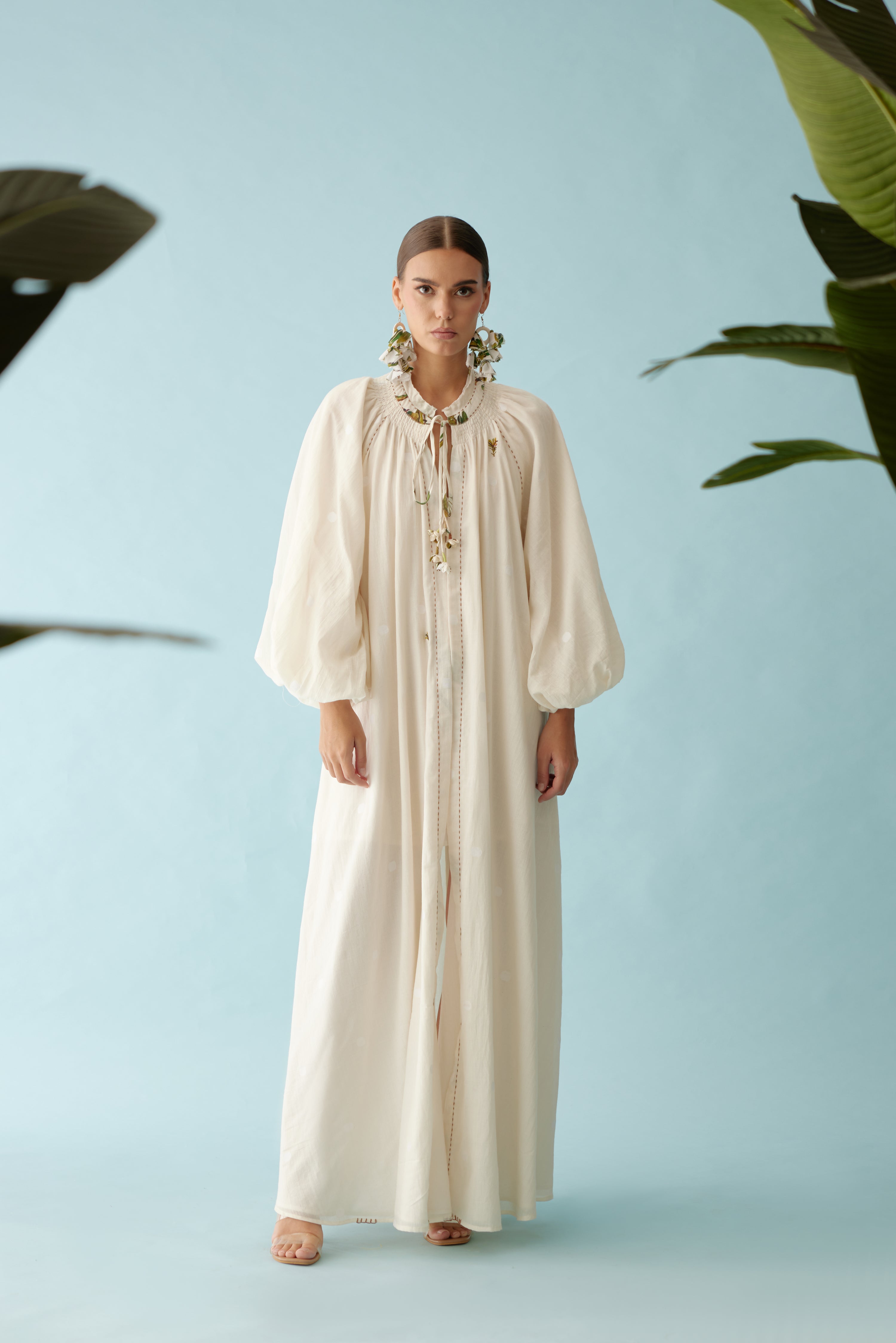 Cream handwoven jamdani cotton bubble sleeves overgarment
