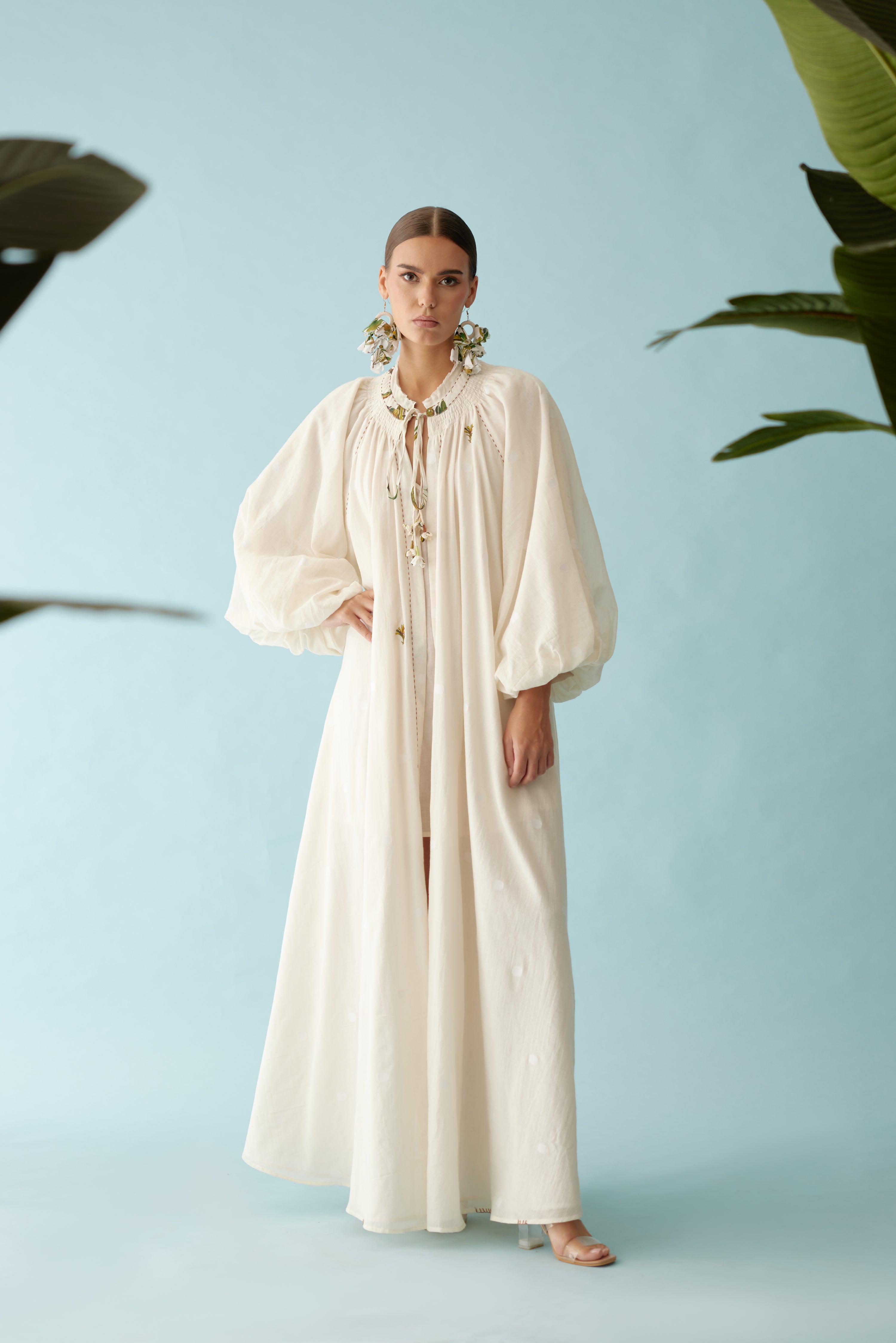 Cream handwoven jamdani cotton bubble sleeves overgarment