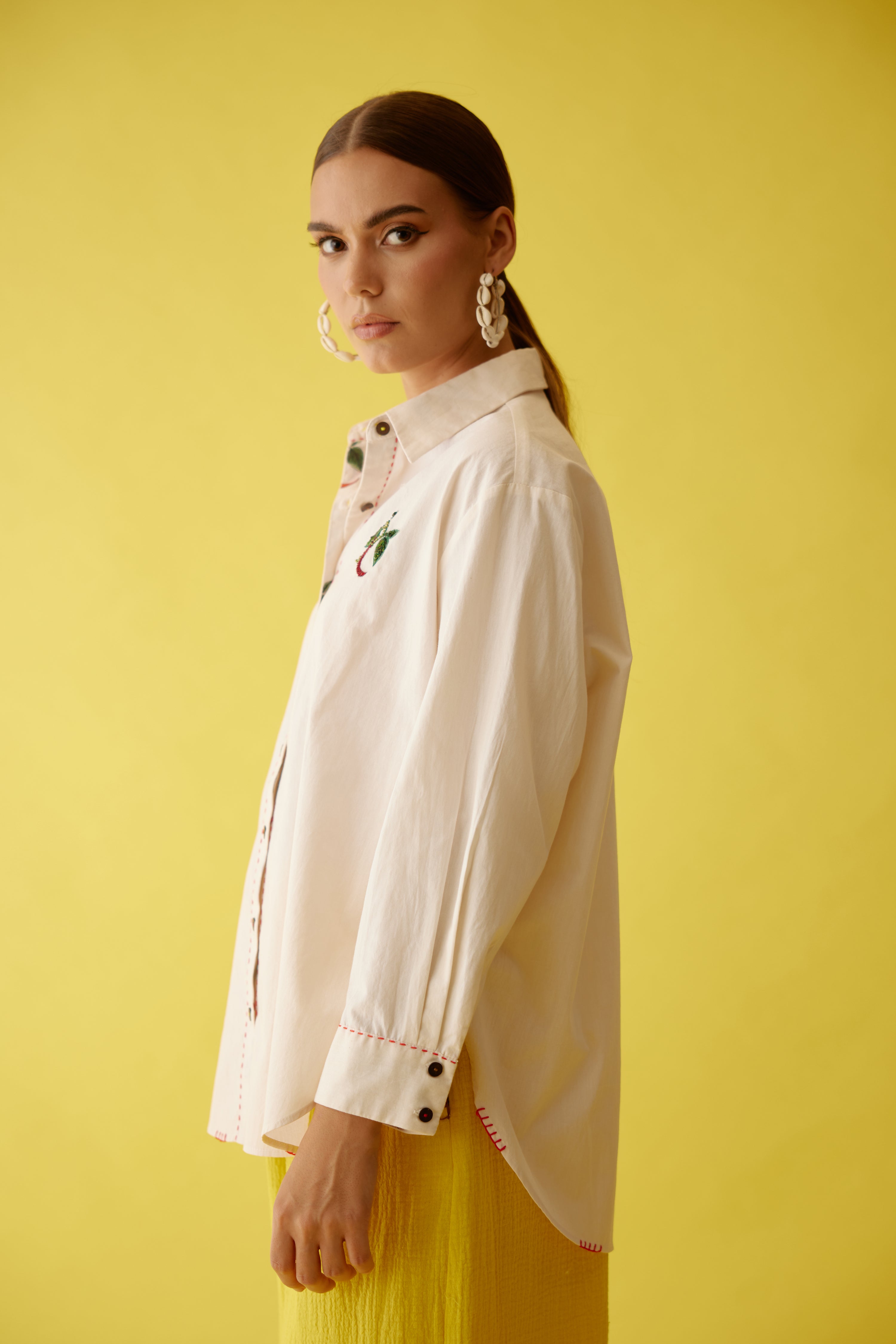 Cream hand embroidered chilli applique shirt