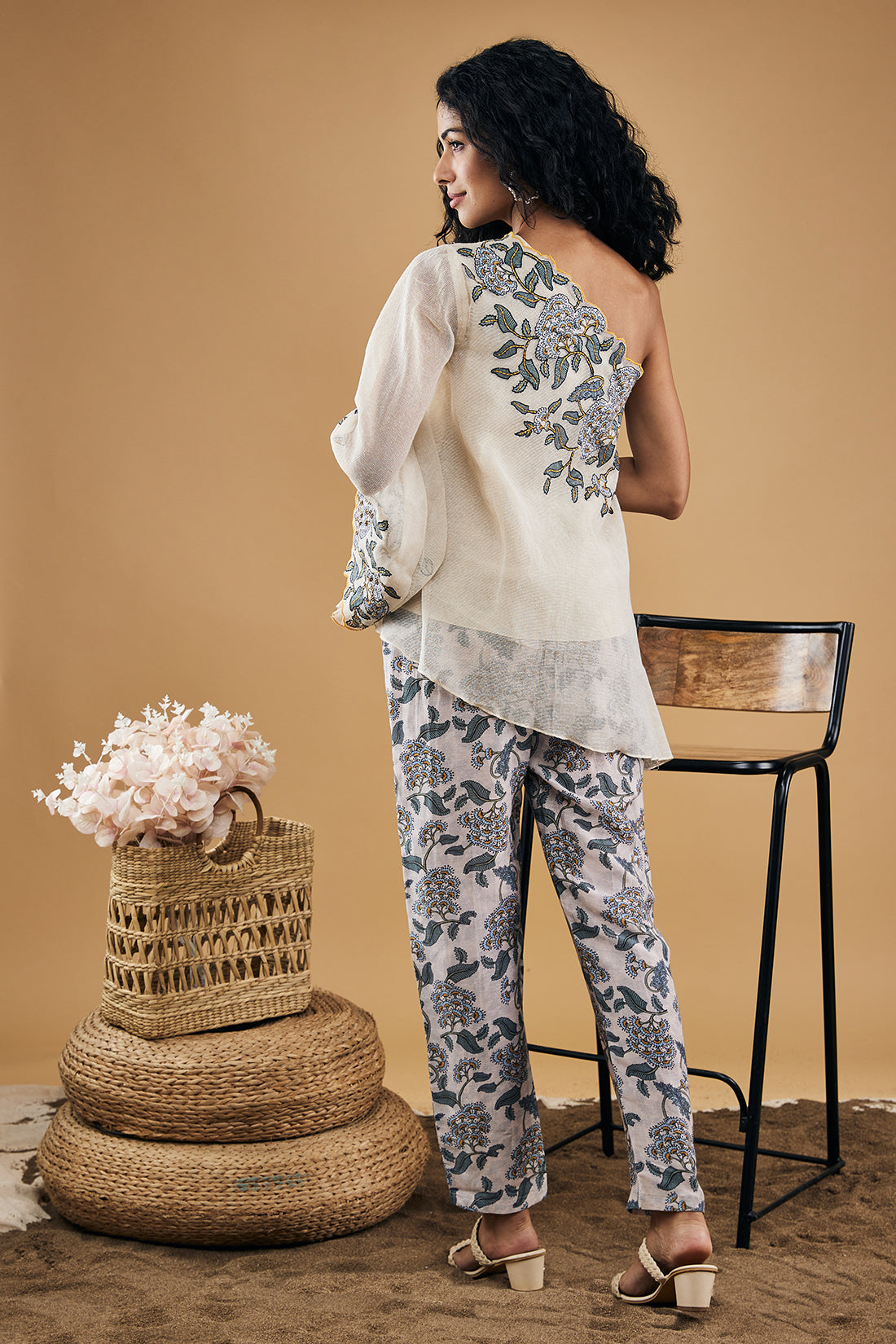 Yasmin applique One-shoulder Top With Pants