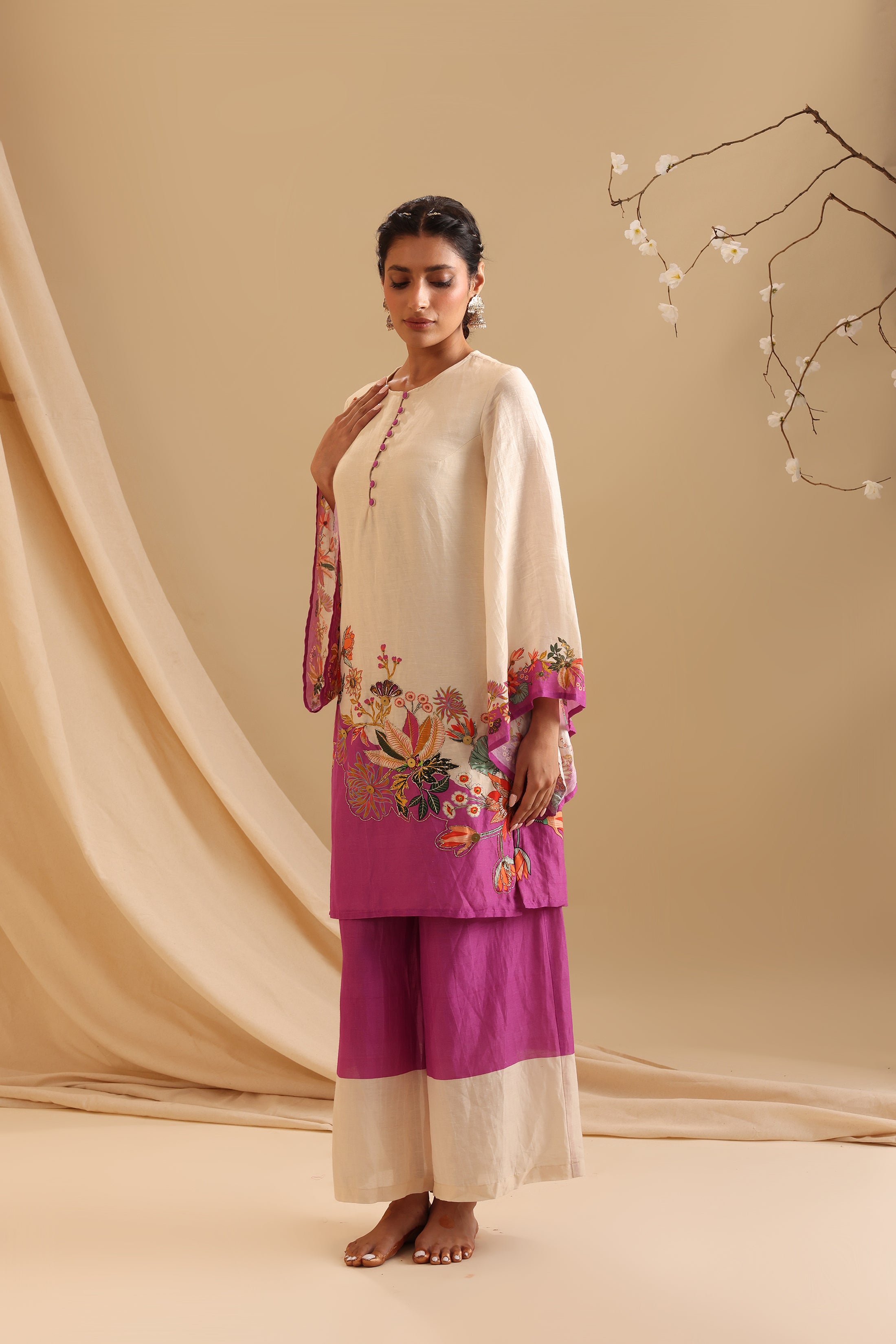 Aarani embroidered Kurta set