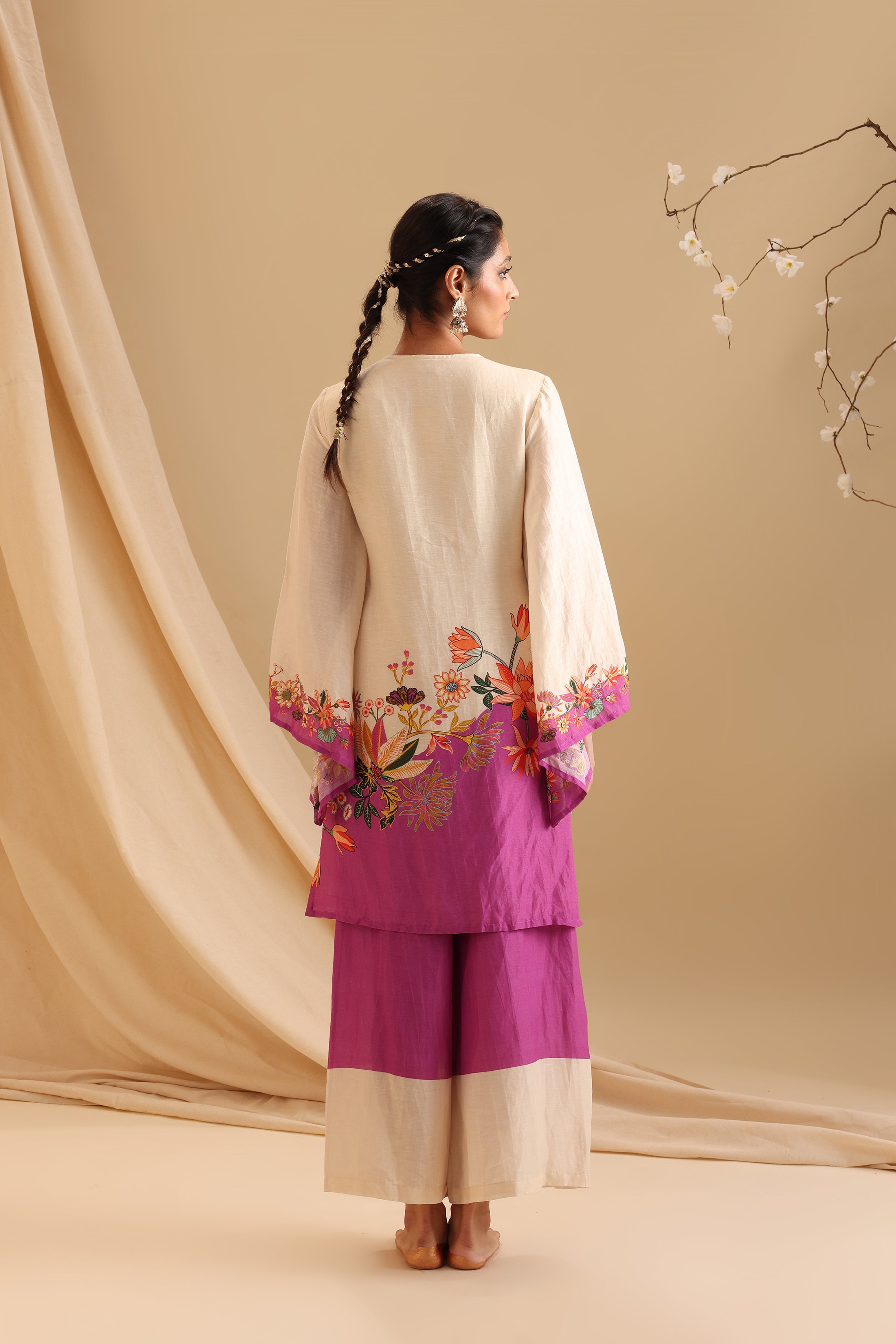 Aarani embroidered Kurta set