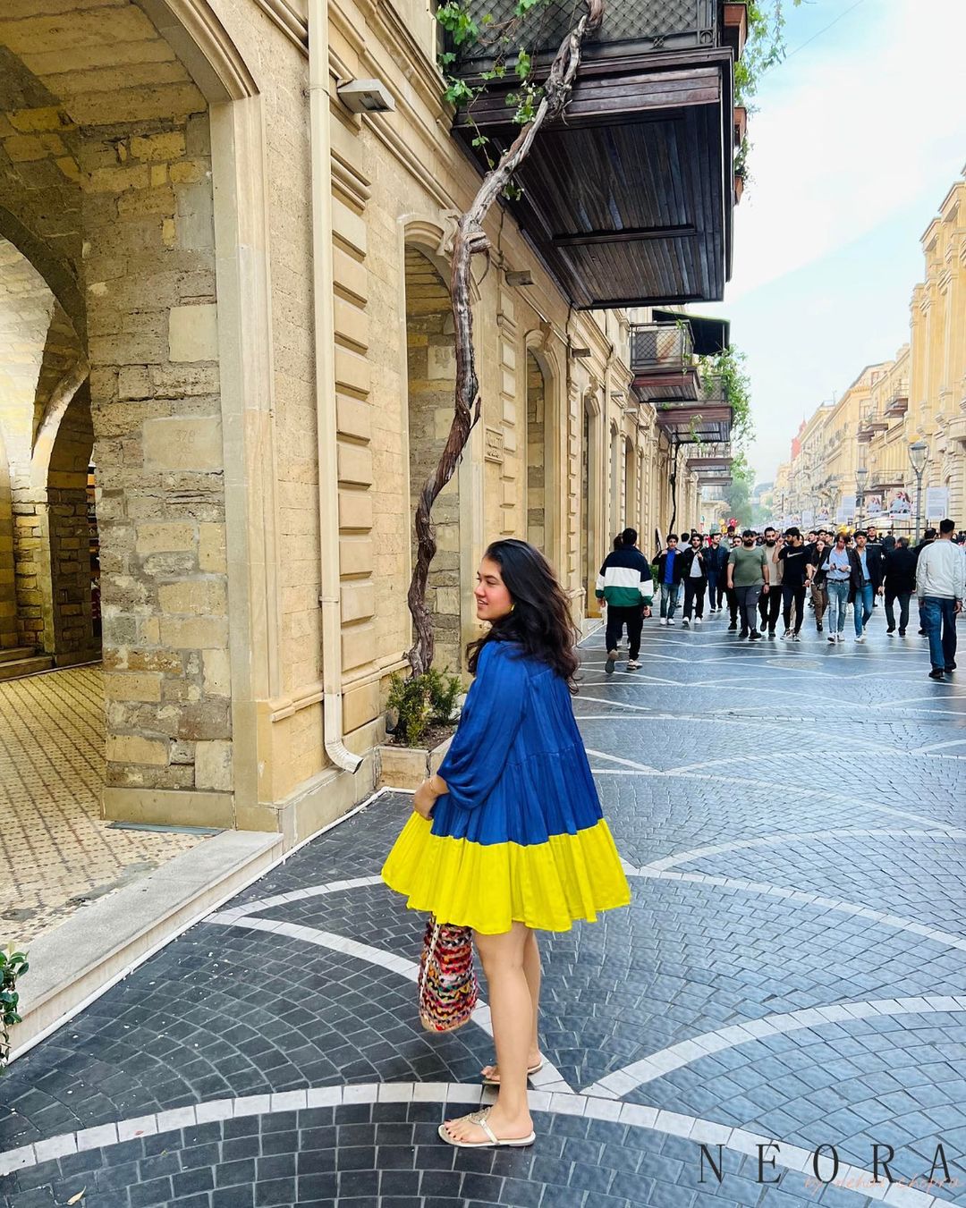 Blue-Neon Gather Short Dress