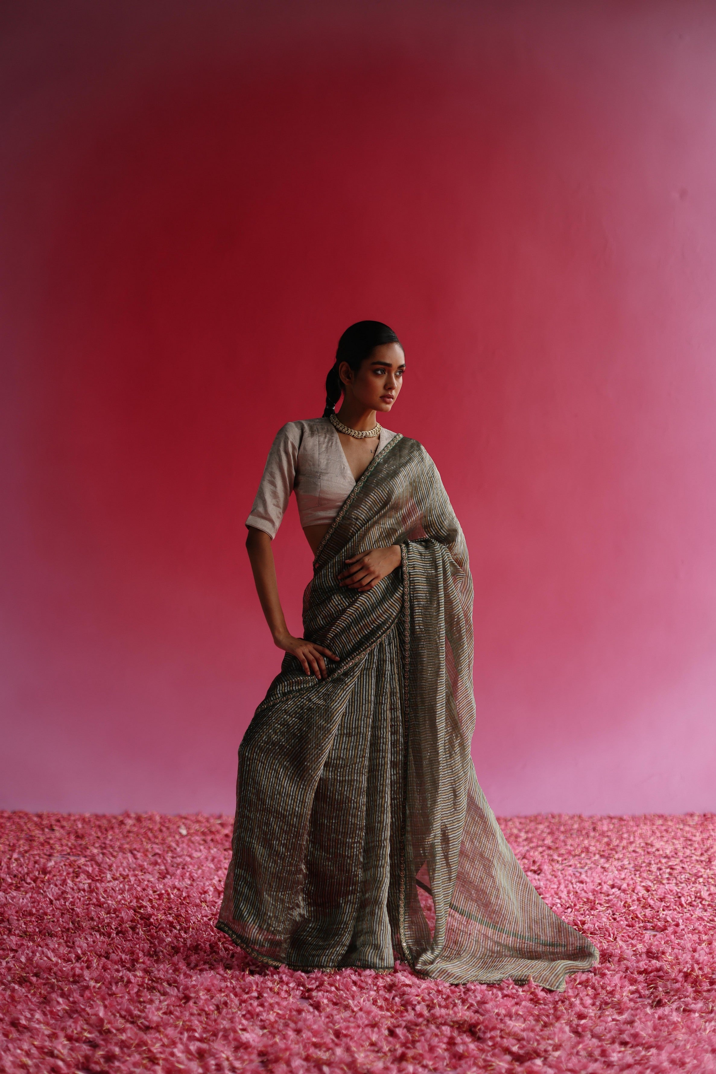 Aago : Land of the unknown (SILVER)