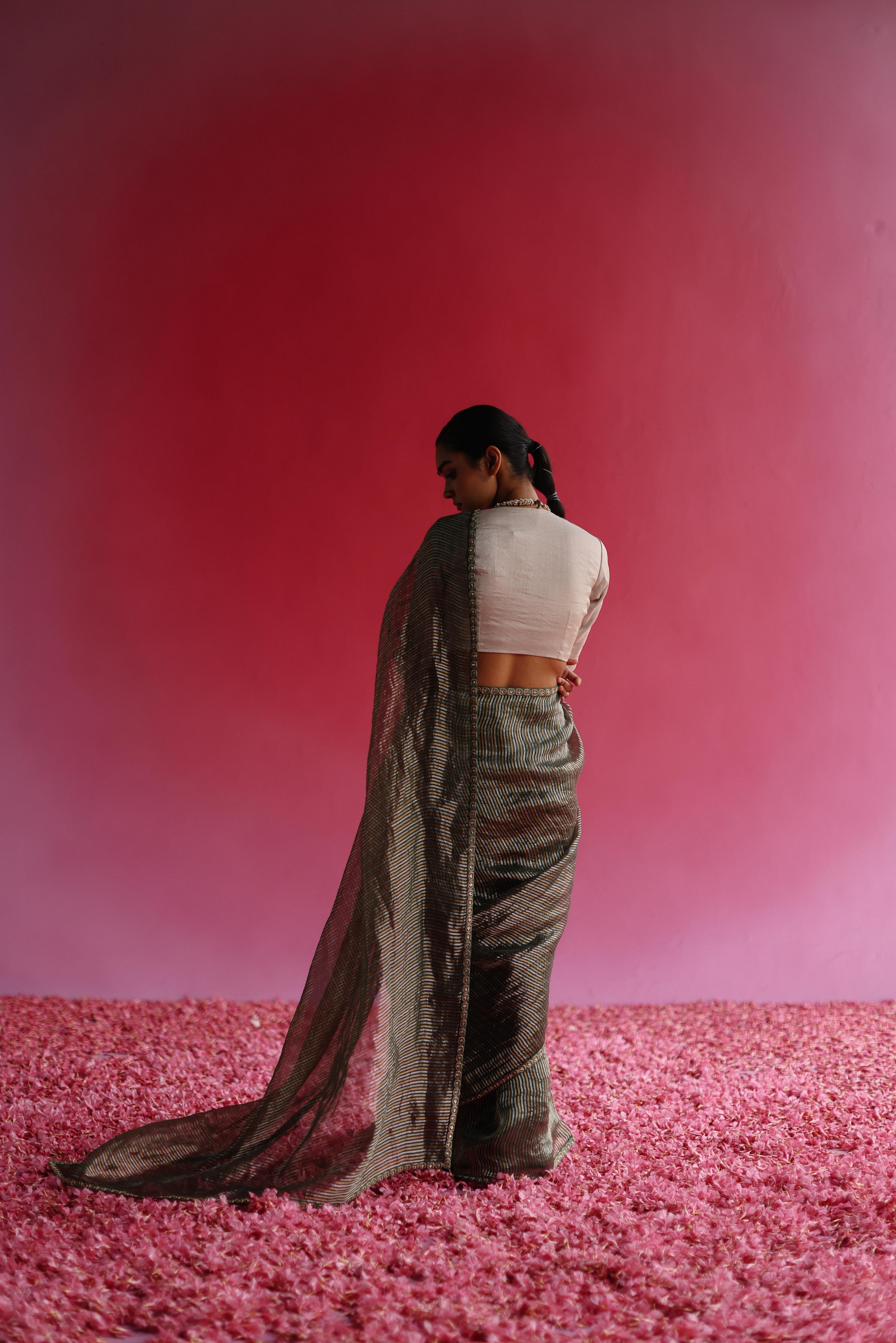 Aago : Land of the unknown (SILVER)