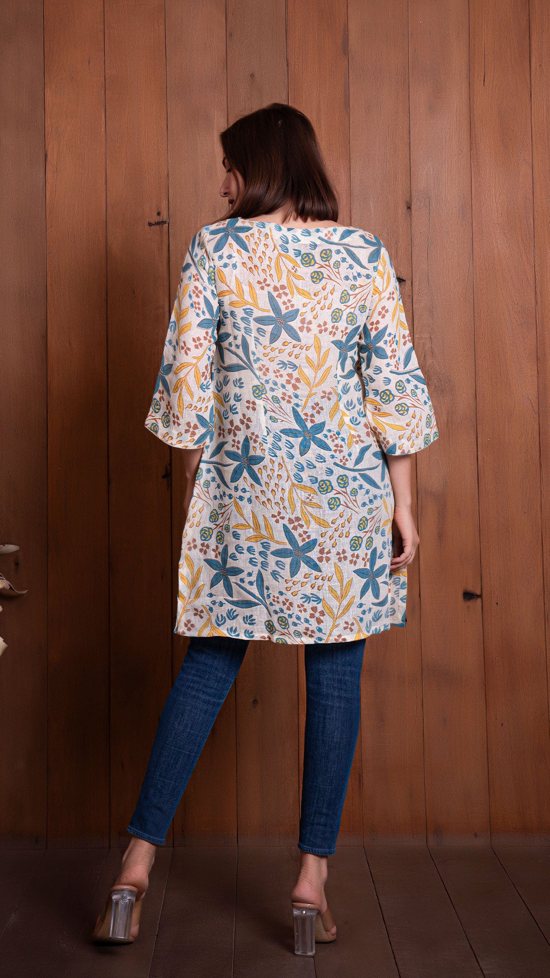 OFF WHITE FLORAL JAAL LINEN SHORT TOP