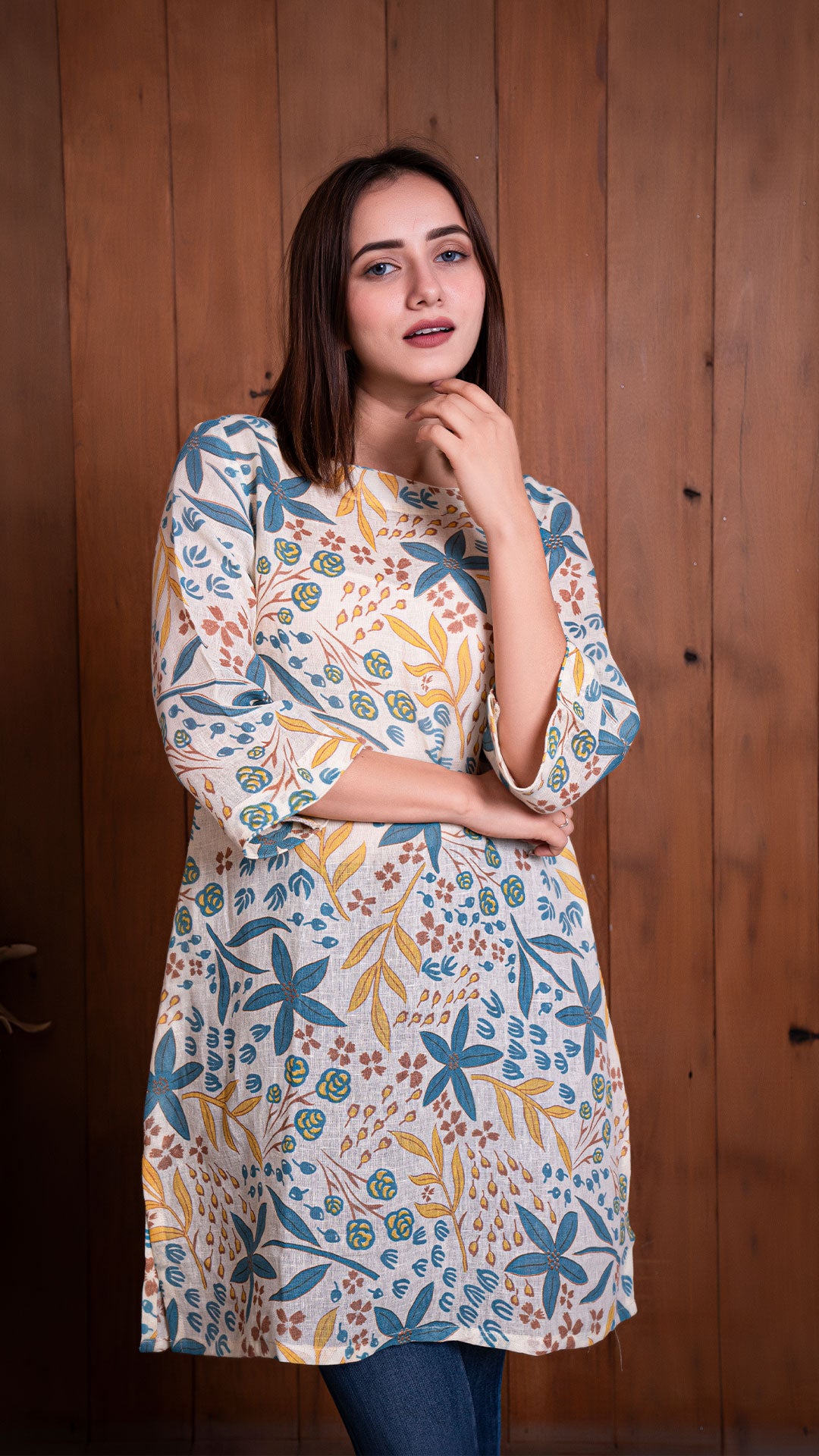 OFF WHITE FLORAL JAAL LINEN SHORT TOP