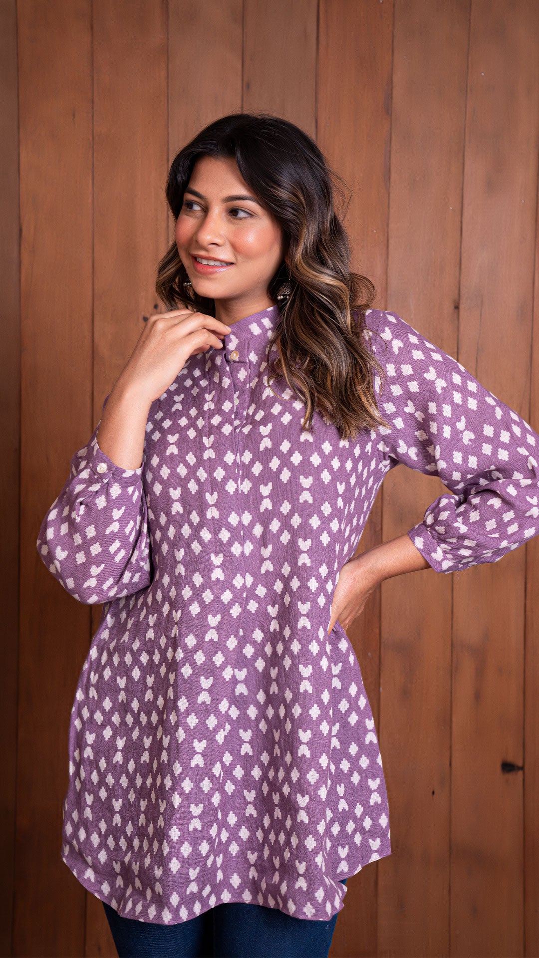 LAVENDER GEOMETRIC PRINT LINEN SHORT TOP