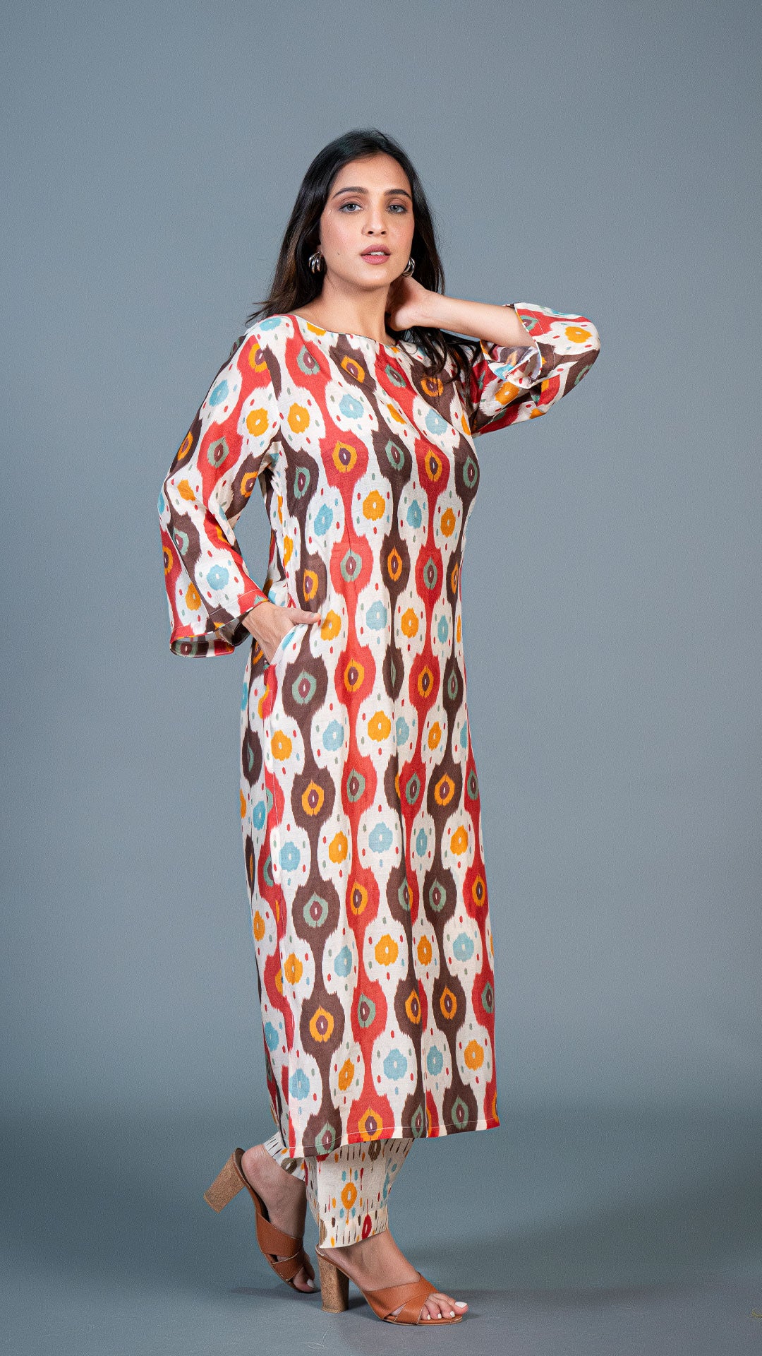 OFF WHITE IKKAT PRINT KURTA IN COTTON SILK