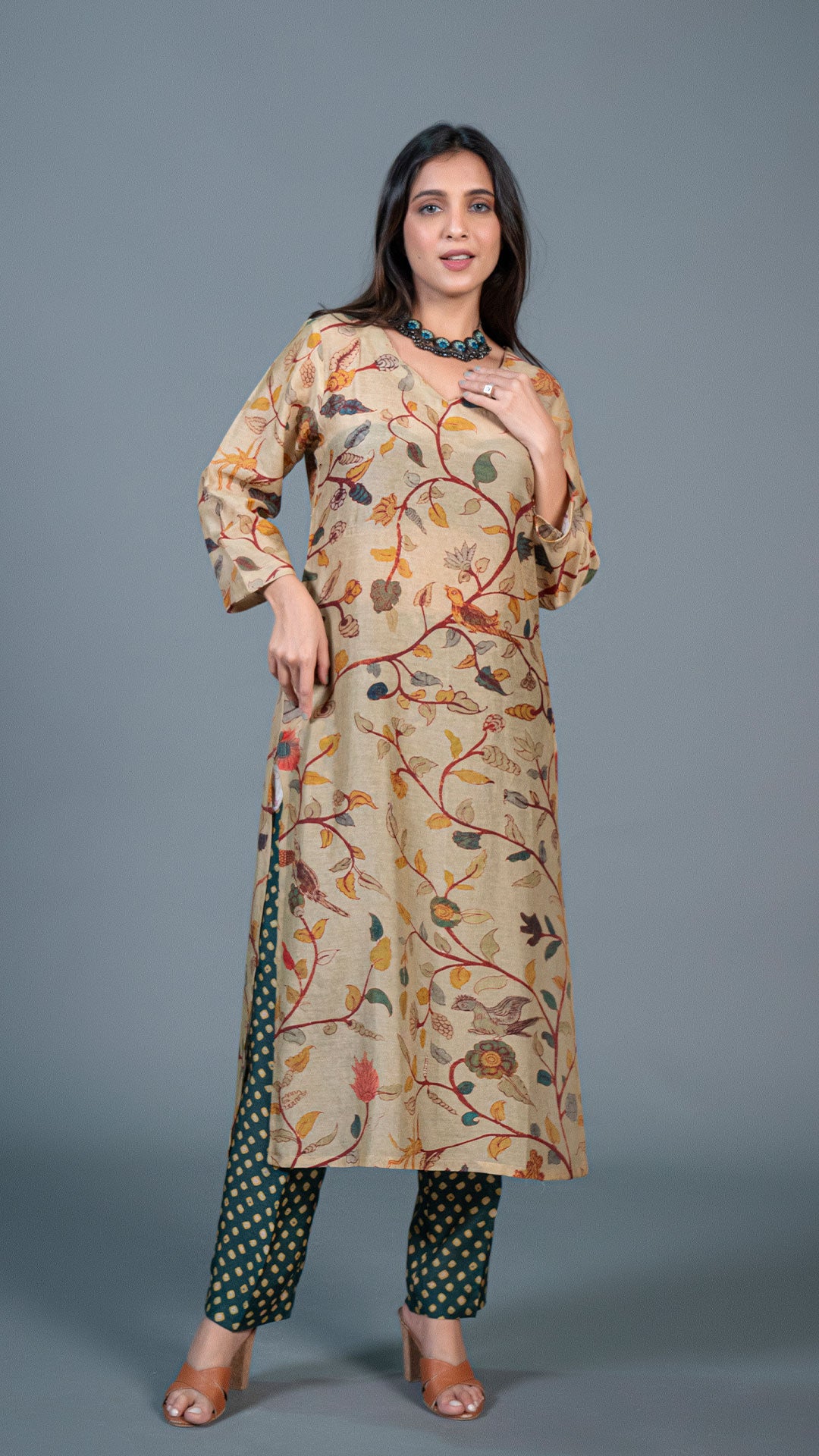 BEIGE KALAMKARI PRINT KURTA IN COTTON SILK