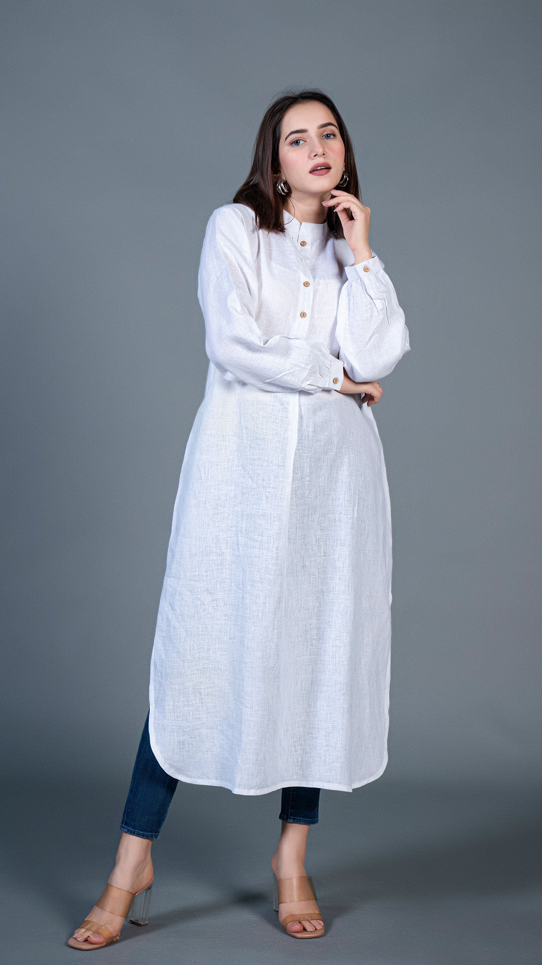 WHITE JABHA STYLE LINEN KURTA