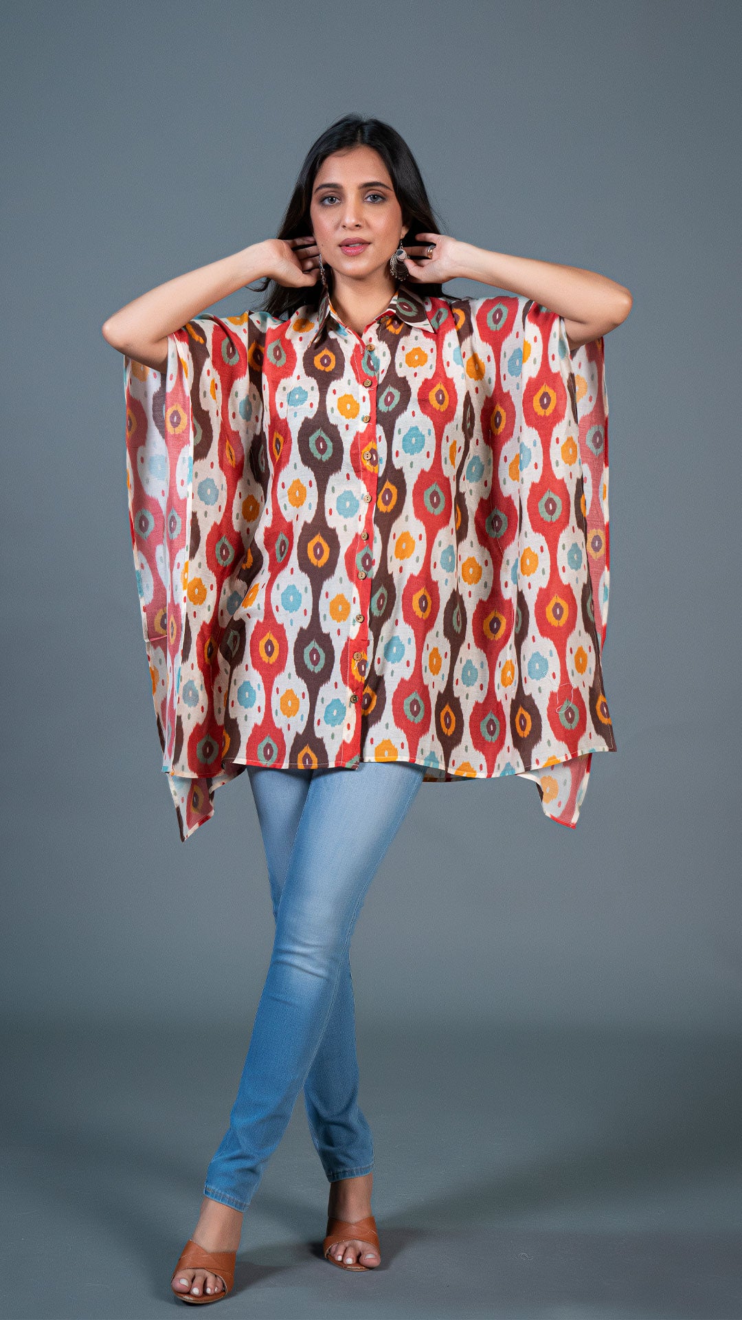 OFF WHITE IKKAT PRINT SHORT KAFTAN TOP IN COTTON SILK