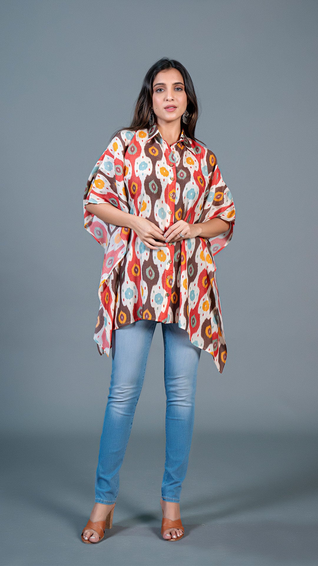OFF WHITE IKKAT PRINT SHORT KAFTAN TOP IN COTTON SILK