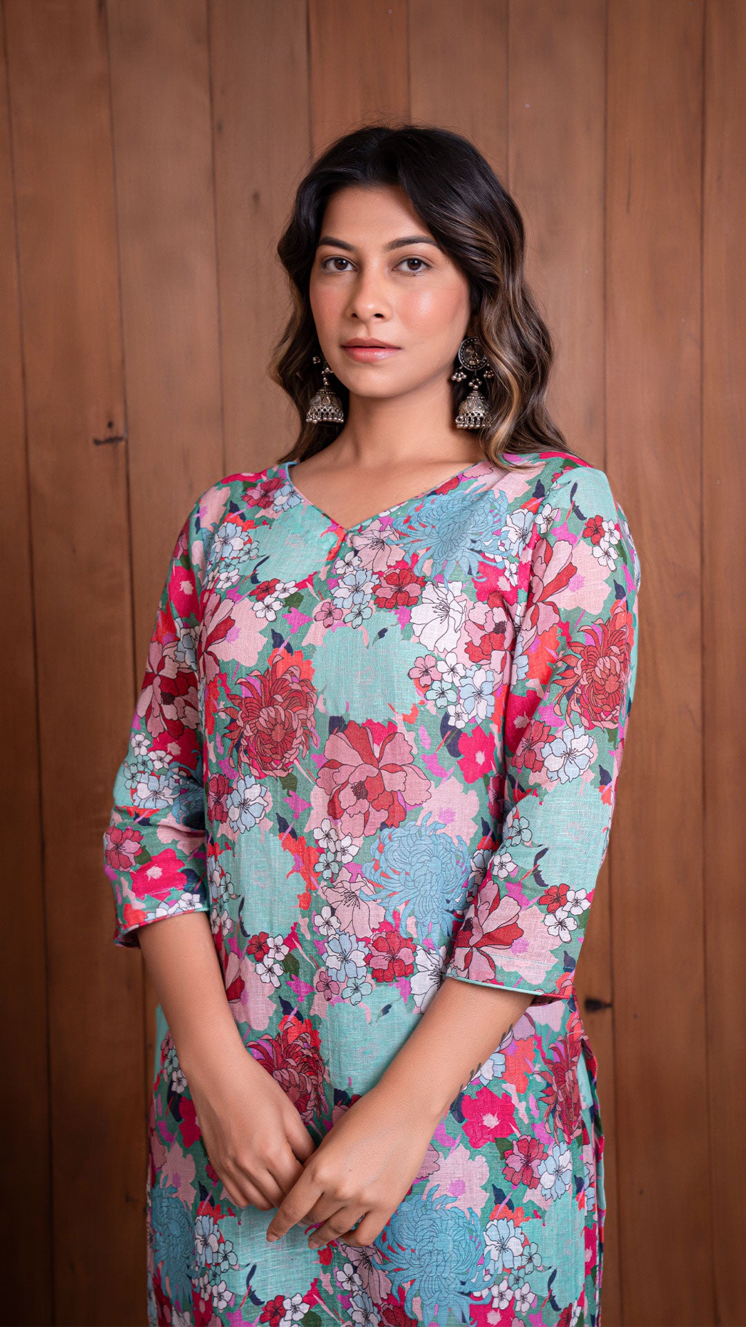 FLORAL ILLUSION PURE LINEN KURTA - GREEN/MULTI