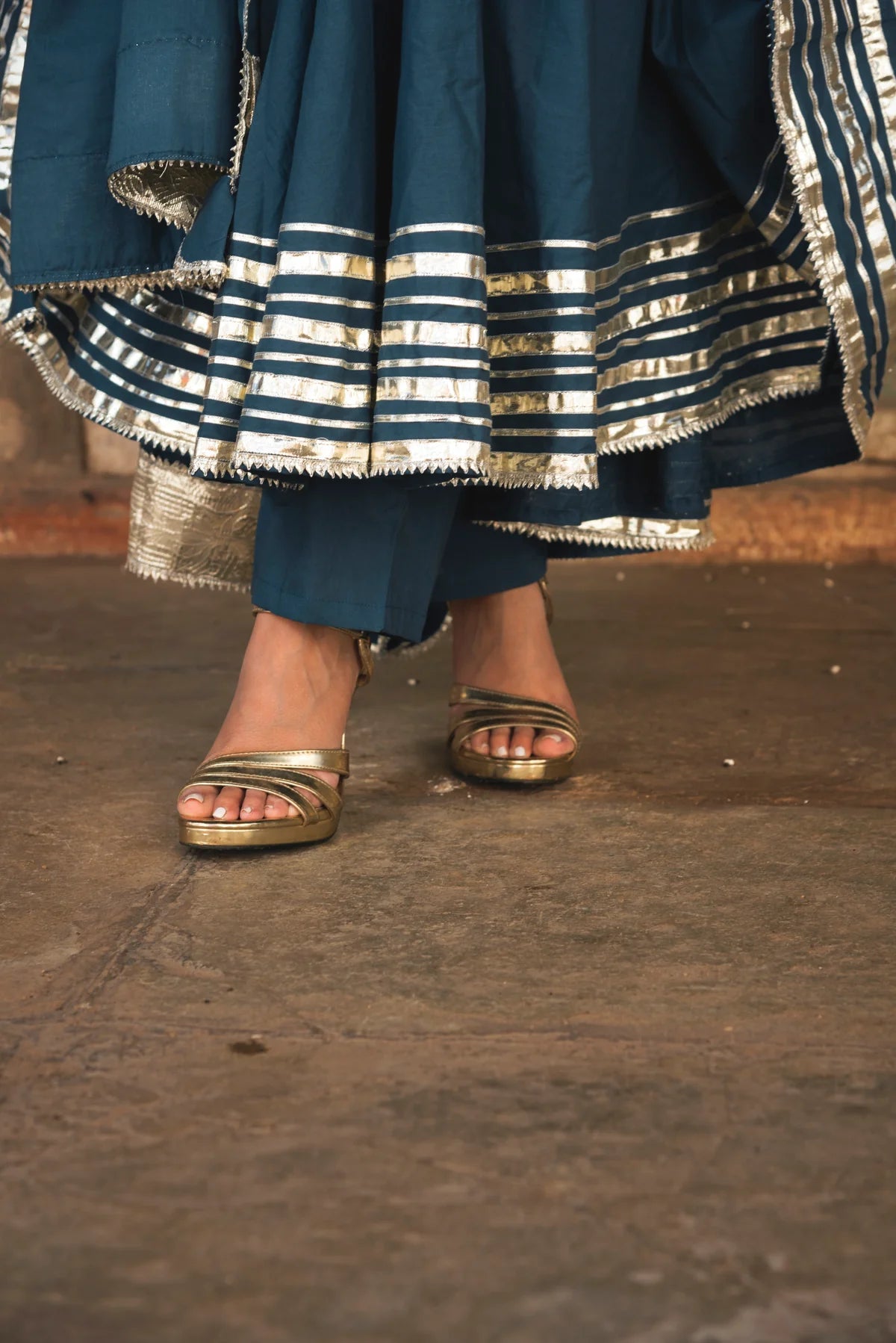 BERRY SPARY COTTON BLUE ANARKALI