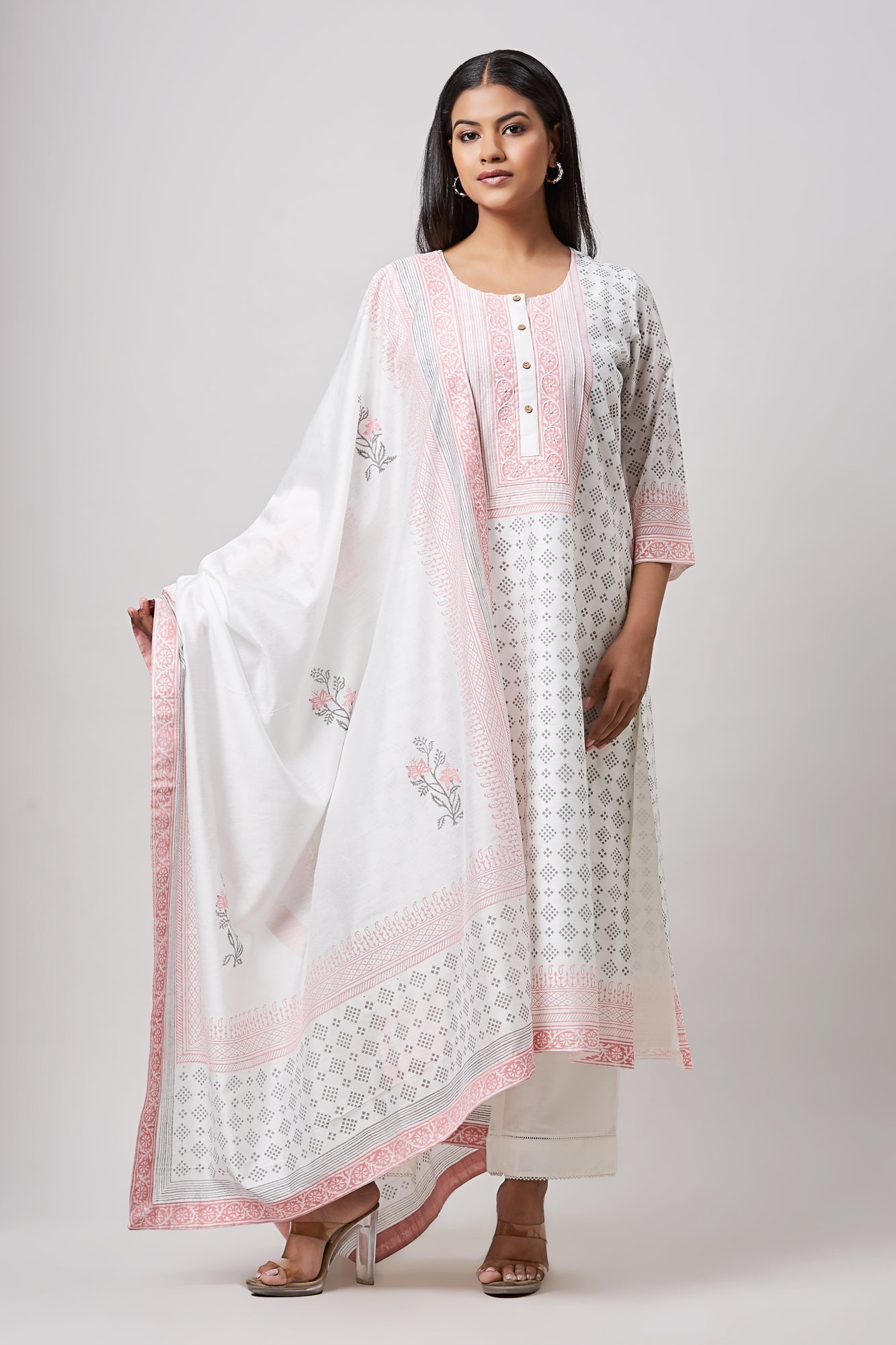 PRAJAKTA HAND BLOCK PRINTED SET