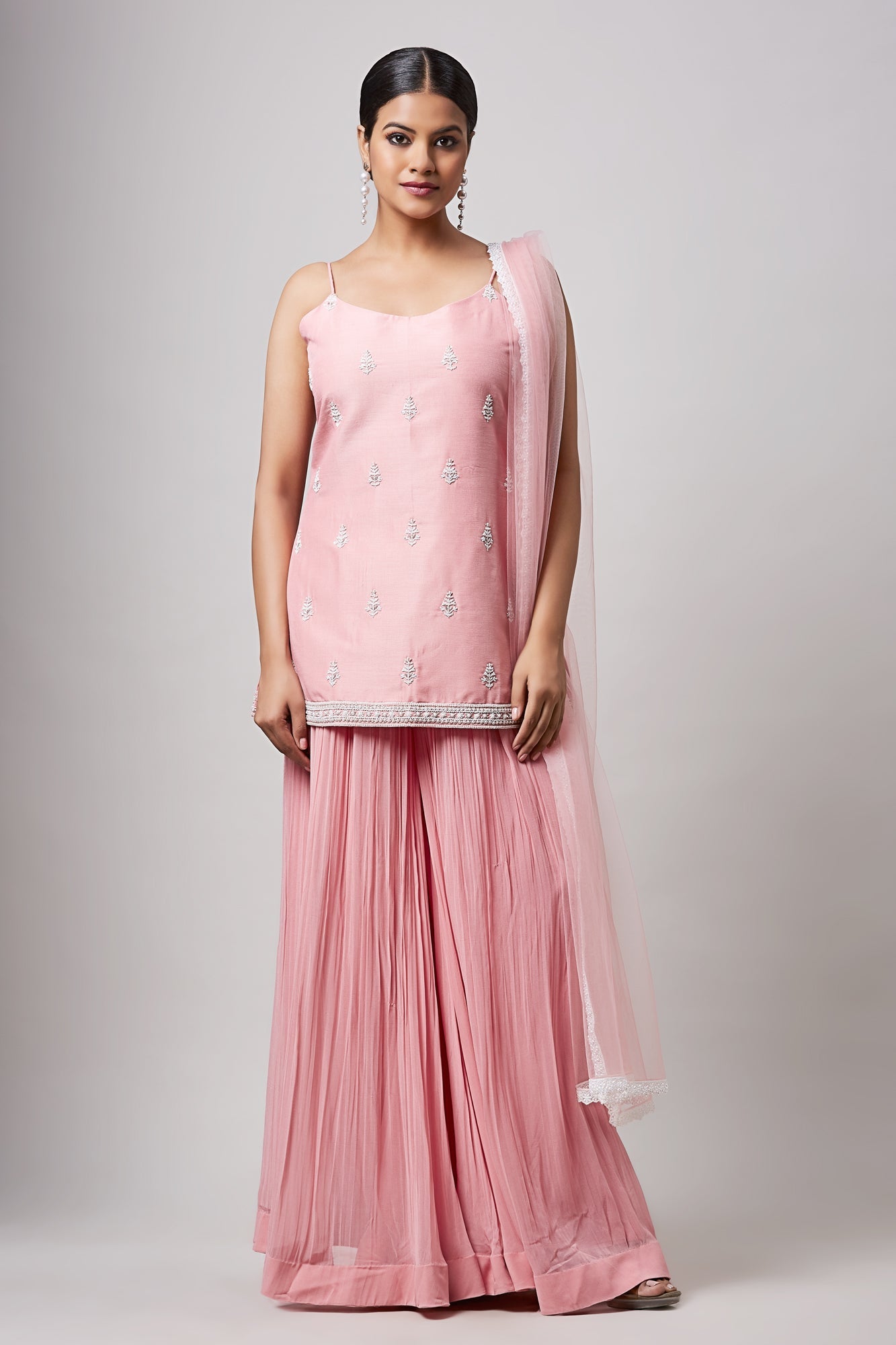 NYRA SHARARA SET