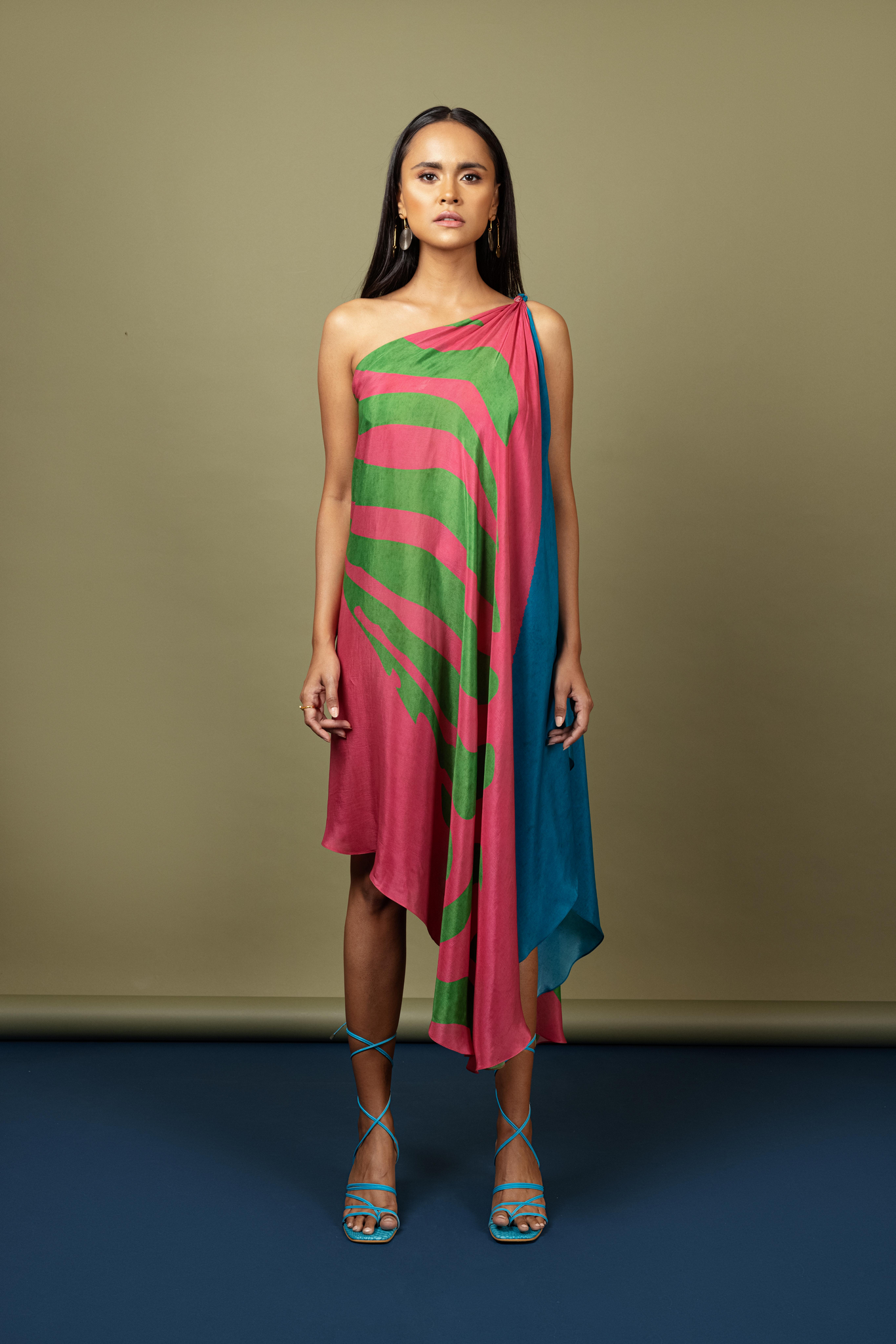 drape dress