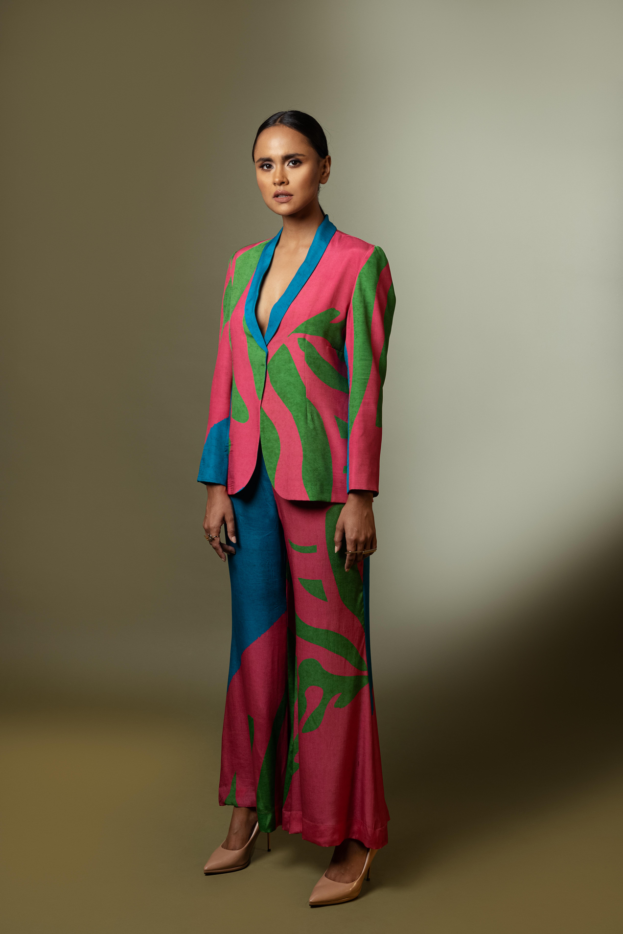 BLAZER WITH WIDE LEG PANTS
