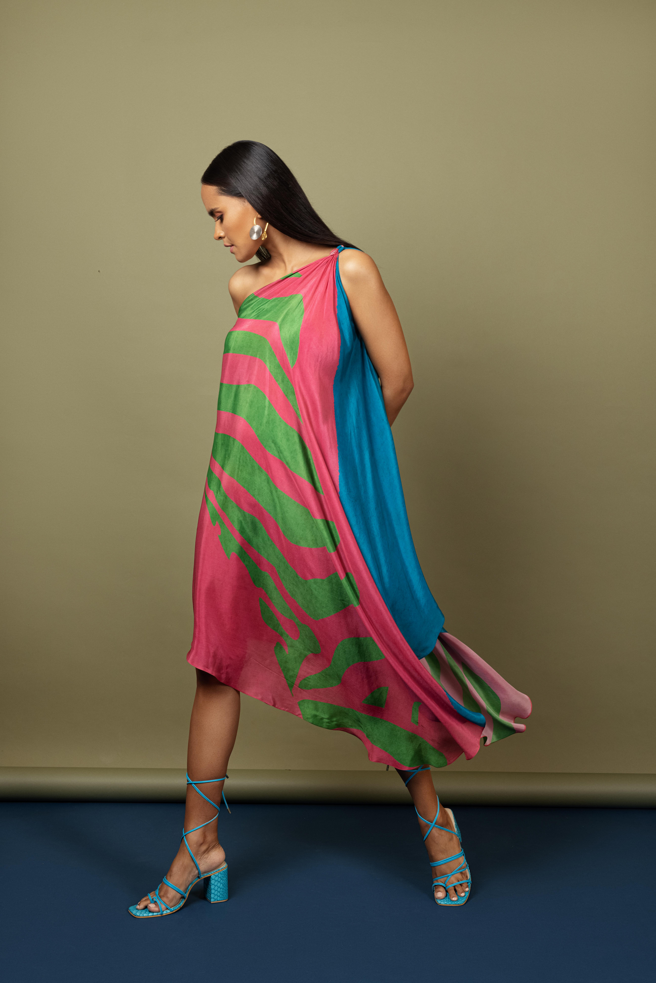 drape dress