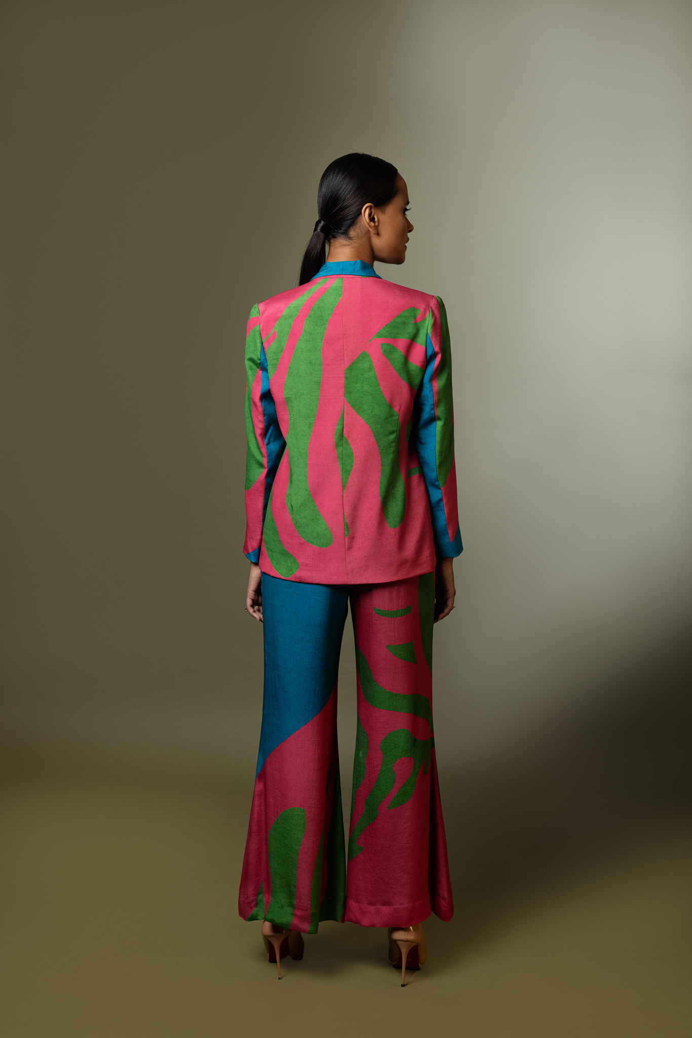 BLAZER WITH WIDE LEG PANTS