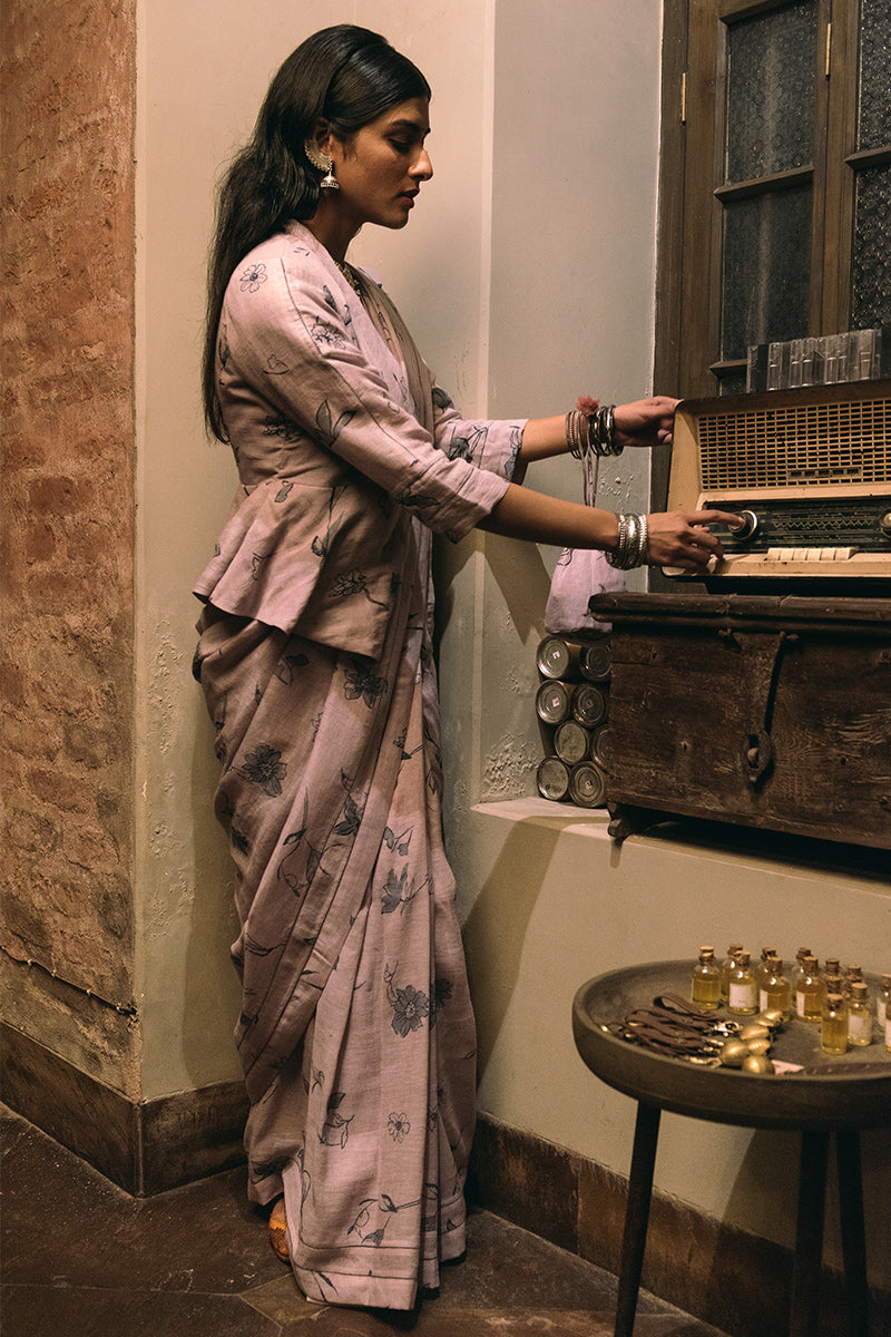 Lavender Linen Handloom Saree