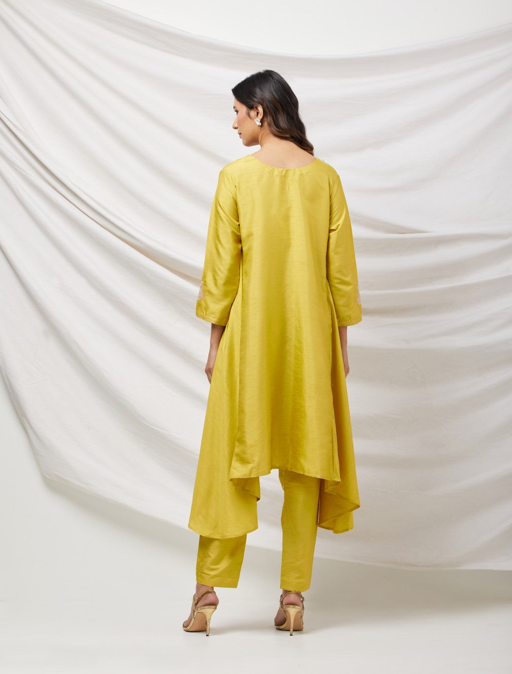 Yellow Tunic Set With Bag
