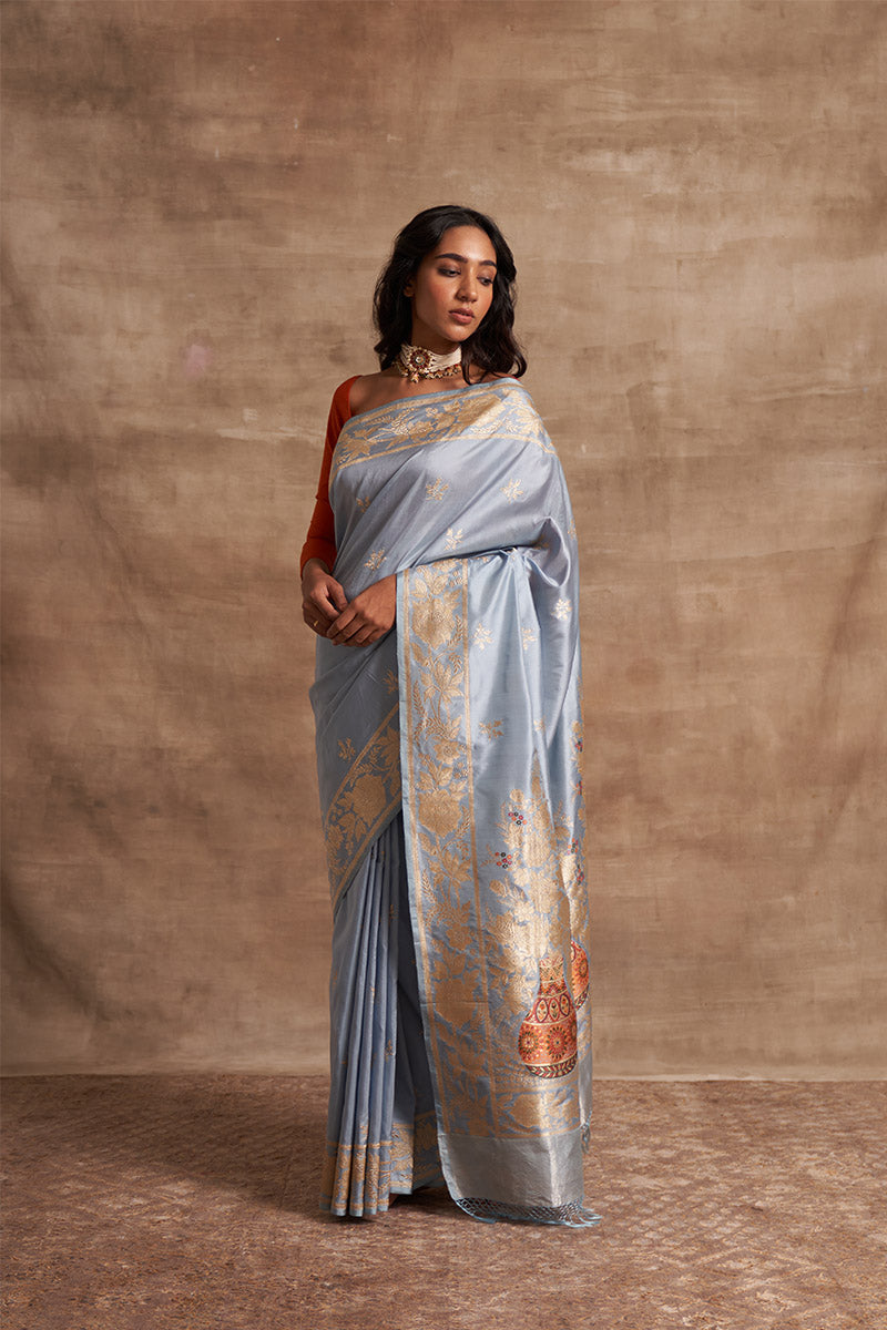 Asmaani Buttedar Zari Pure Silk Benarasi Handloon saree