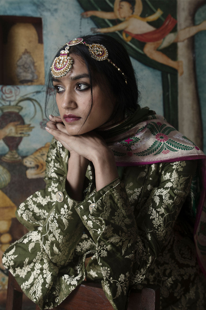 Brocade in Gold Vintage Zari Satin Benarasi Handloom Jacket
