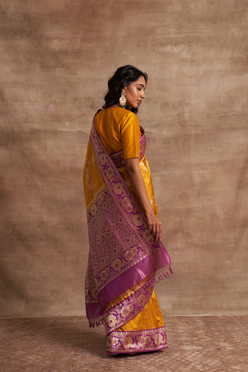 Jangla Kadiyal Zari Pure Silk saree