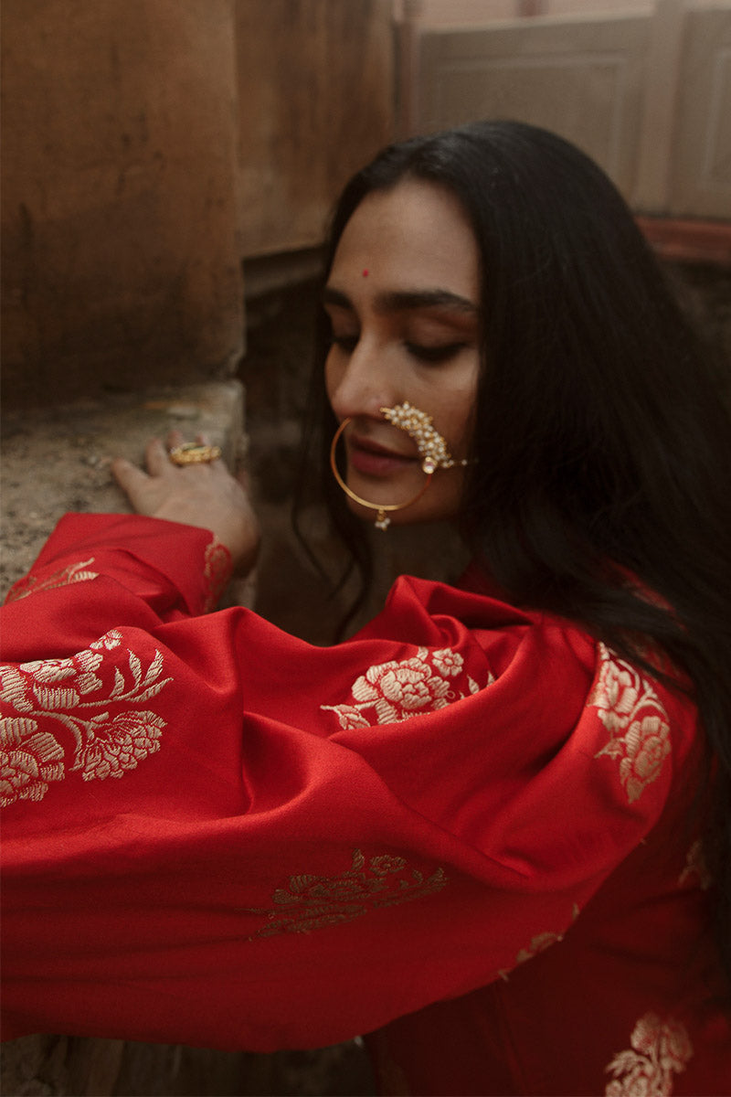 Rose Butta Zari Satin Benarasi Handloom Jacket