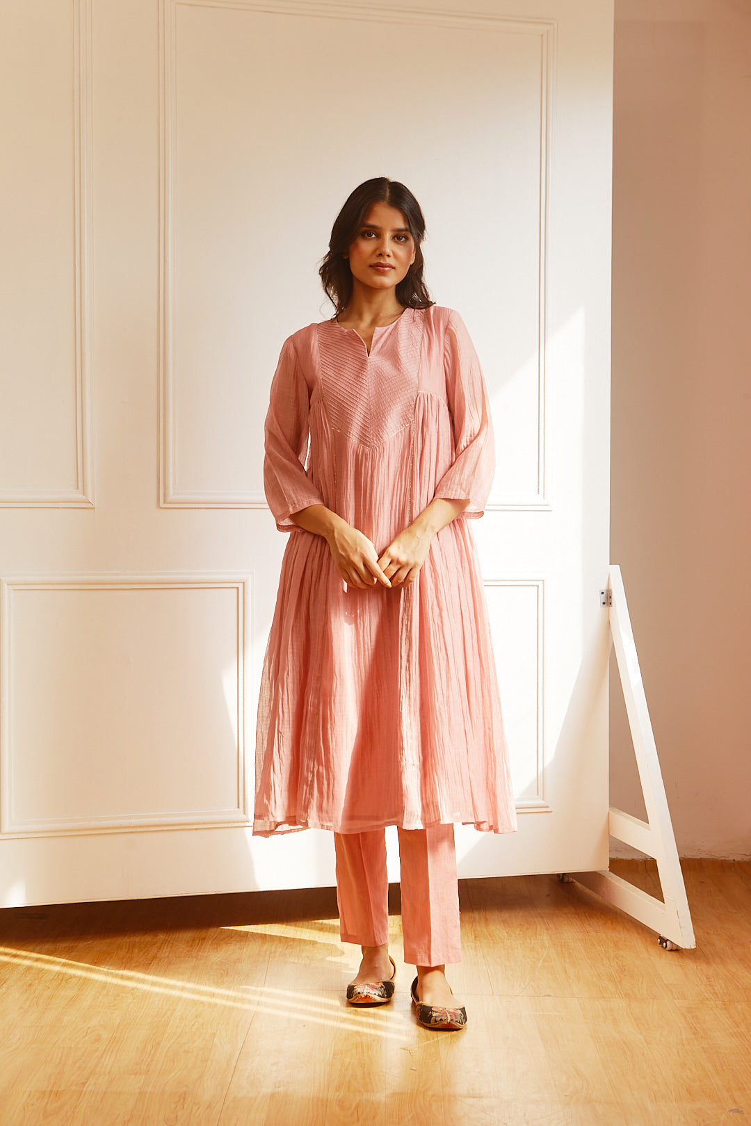 CHANDERI OLD ROSE COLOUSERD PINTUCK YOKE KURTA SET