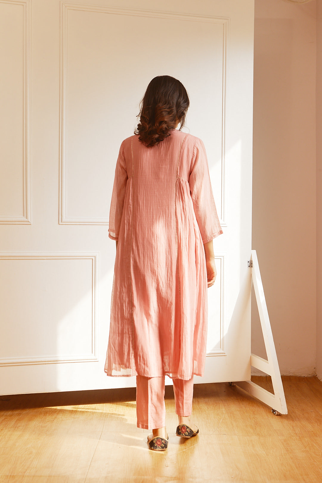 CHANDERI OLD ROSE COLOUSERD PINTUCK YOKE KURTA SET