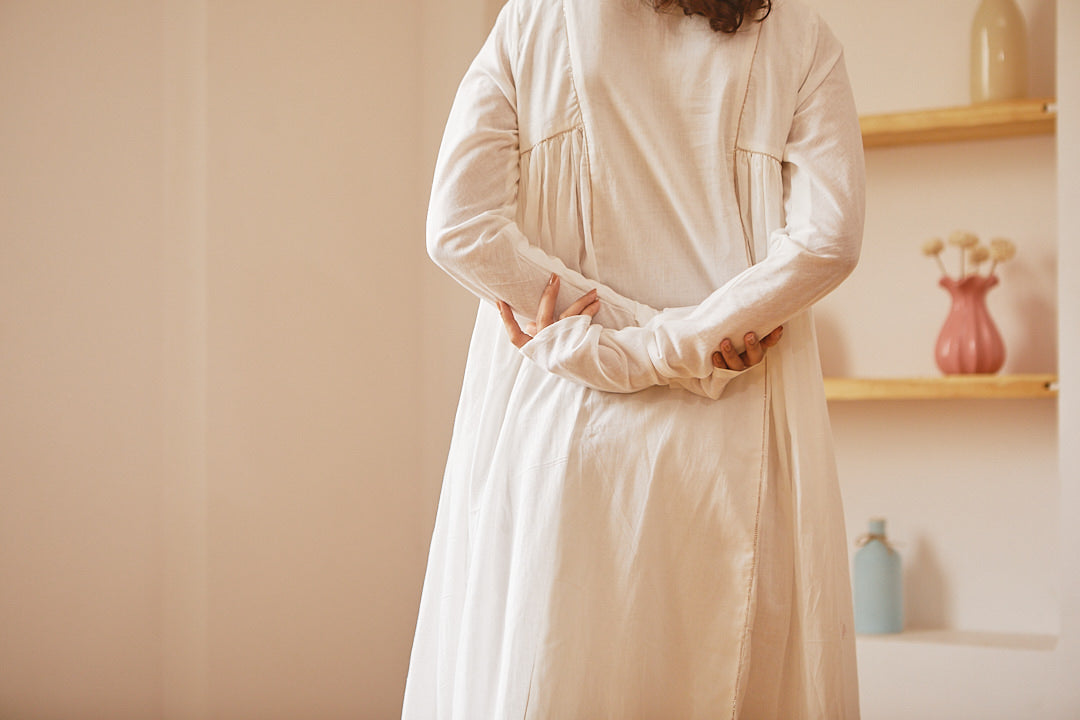 IVORY PINTUCK KURTA SET