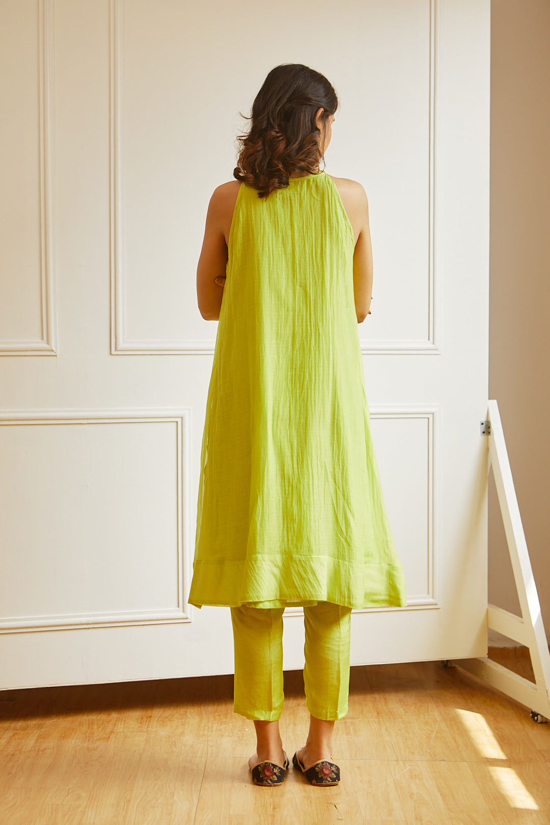 CHANDERI SLEEVEVELESS TUNIC SET