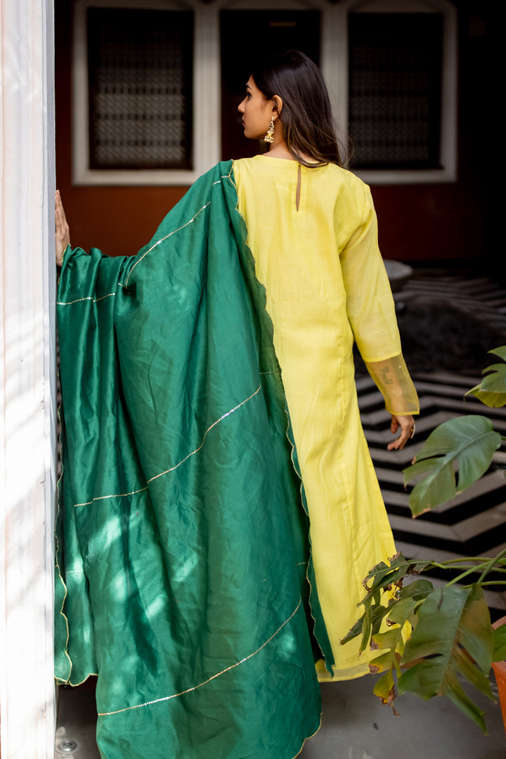 kurta with trouser and dupatta