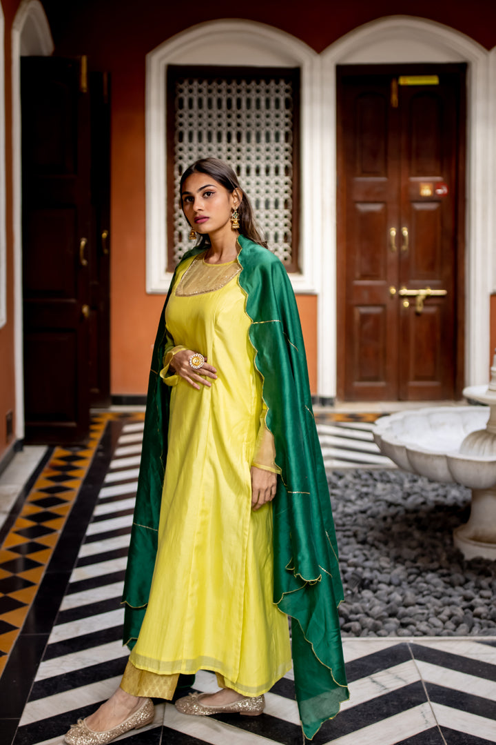 kurta with trouser and dupatta