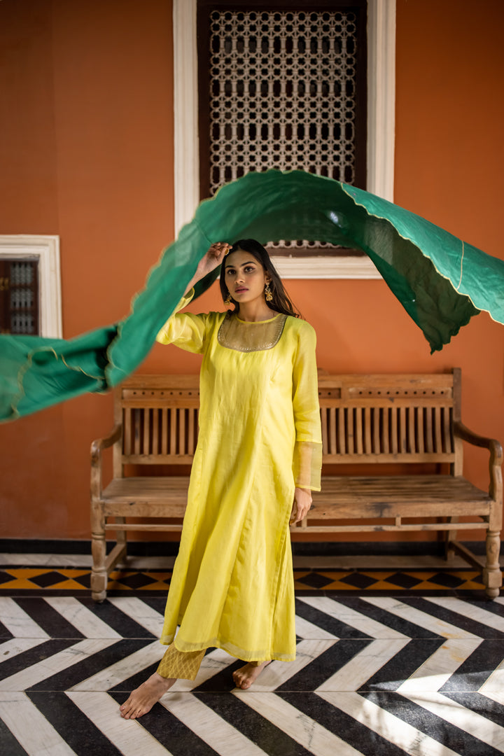 kurta with trouser and dupatta