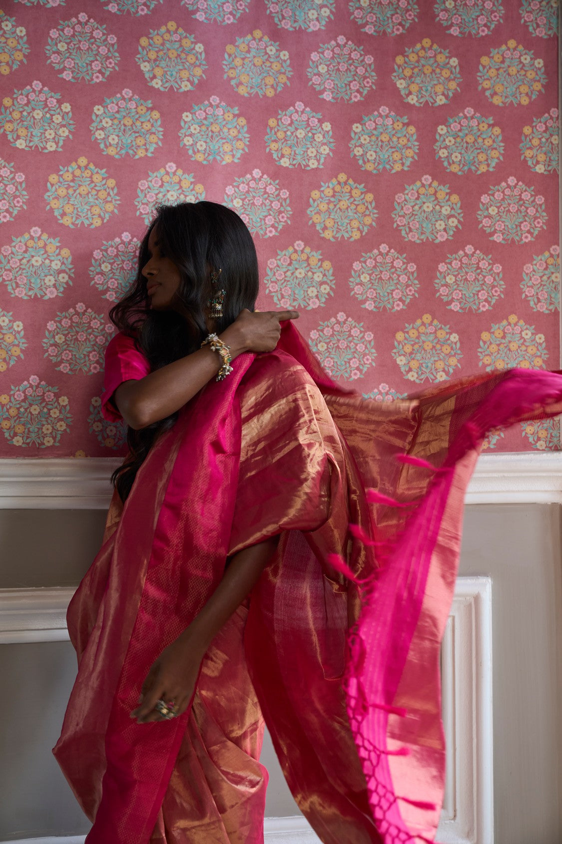 Jhilmil Rani' Tissue Pure Silk Benarasi Handloon Sari