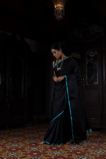 Nakhreeli' Saanjh Satin Benarasi Handloon Sari