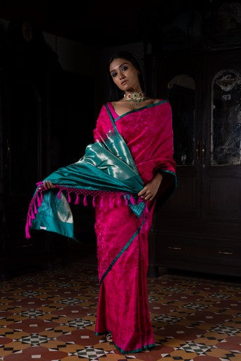 Natkhat Chiraiya' Rani Tanchoi Zari Pure Silk Benarasi Handloom Sari