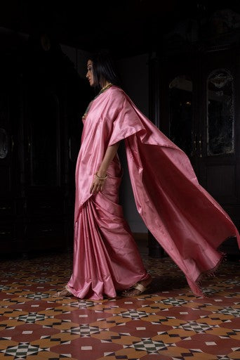 Gulabi Anchal' Gulabi Geometric Zari Pure Silk Benarasi Handloon Sari