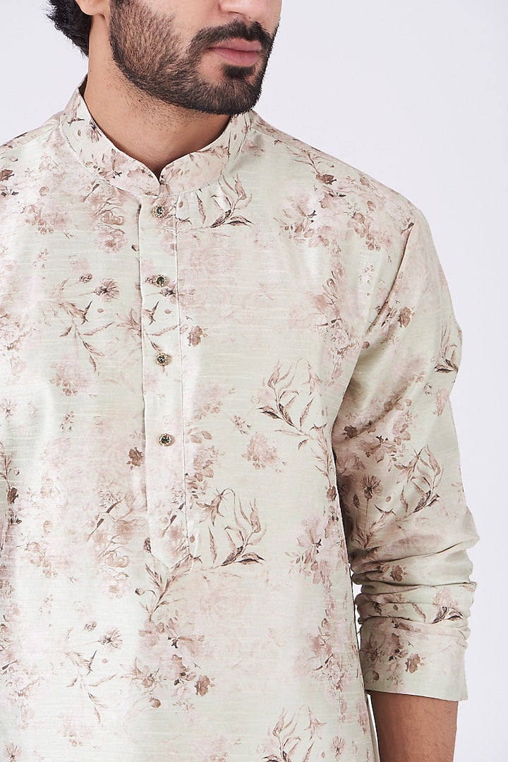 pista green kurta for men