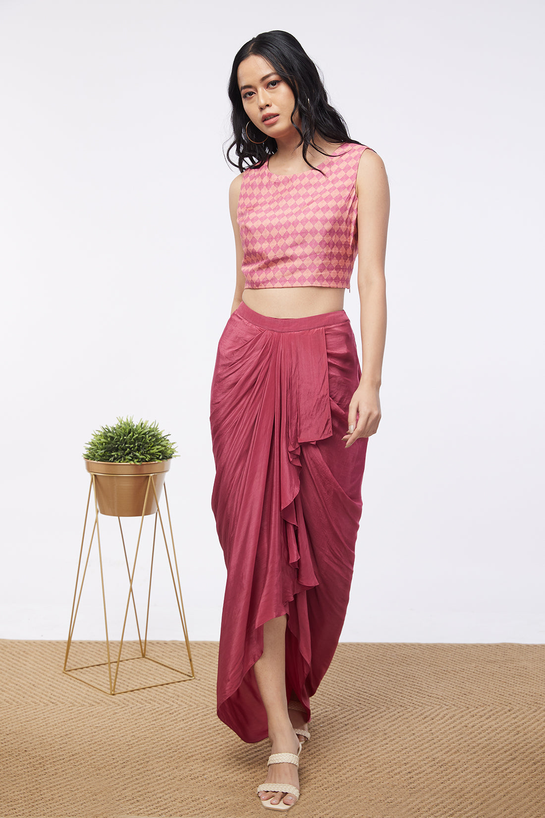 Blooming Bud Printed Drape Skirt Set With Jacket