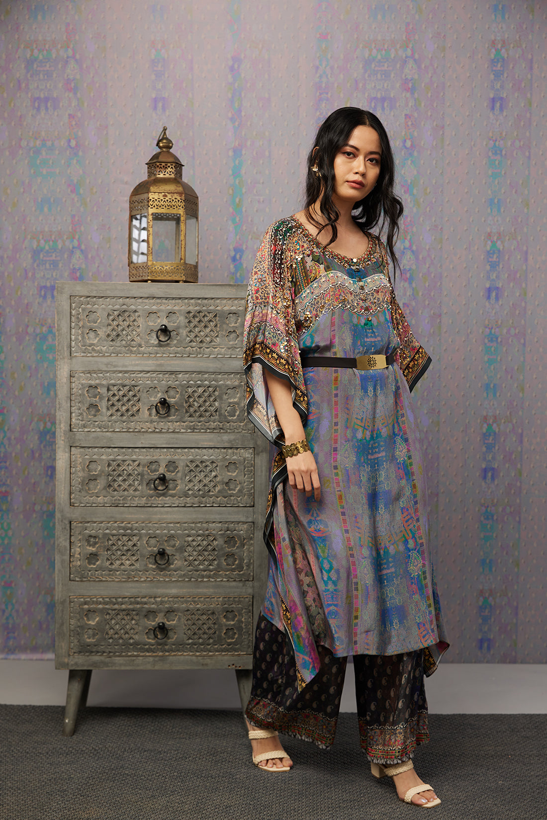 Ikaya Embroidered Kaftan Set With Belt