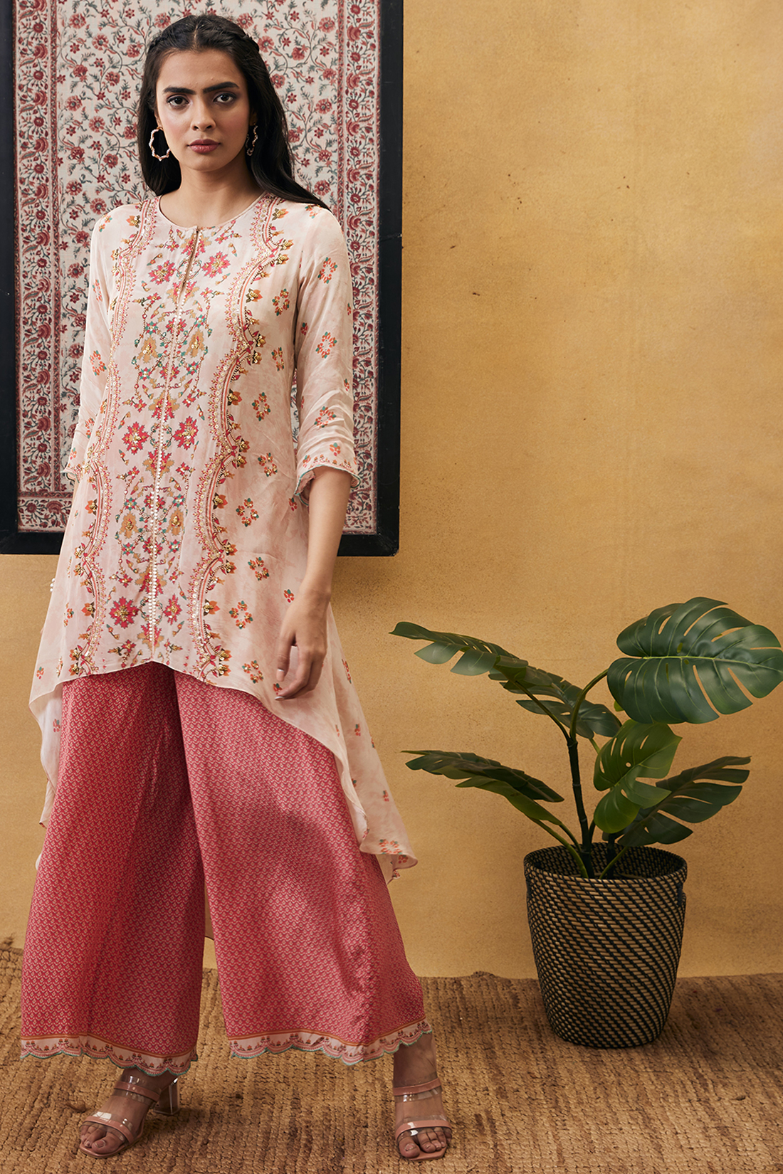 Zahra embroidered asymmetric kurta set