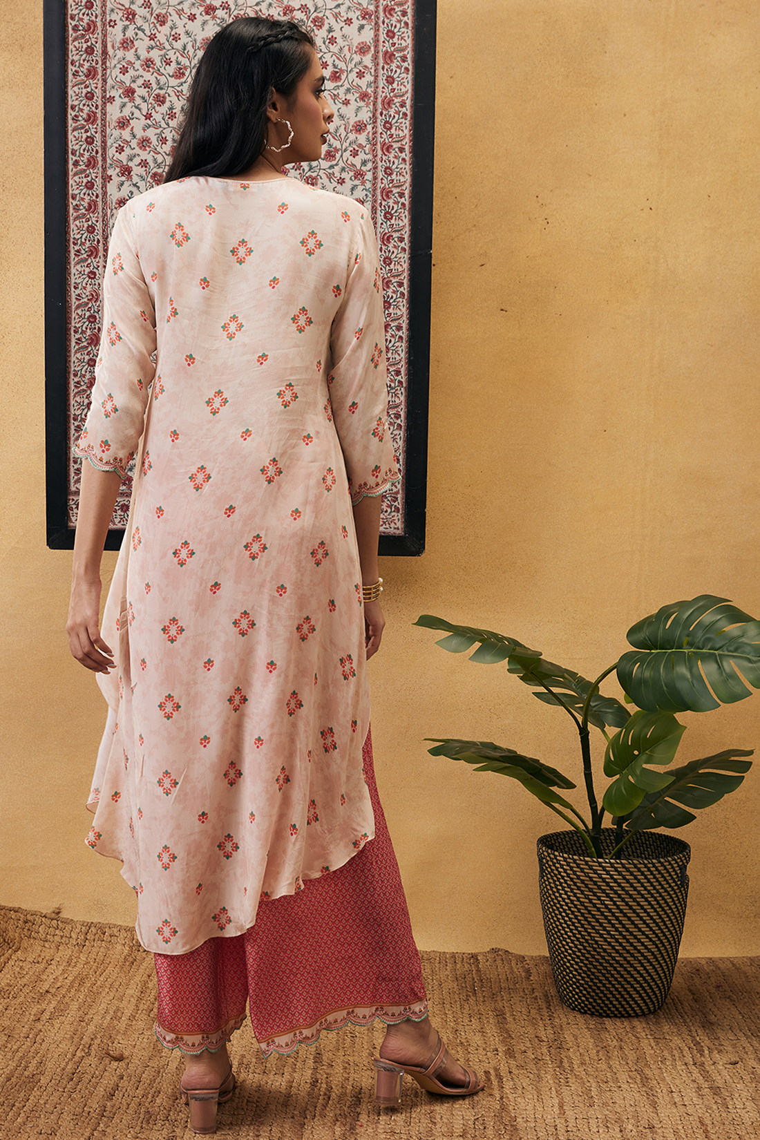 Zahra embroidered asymmetric kurta set