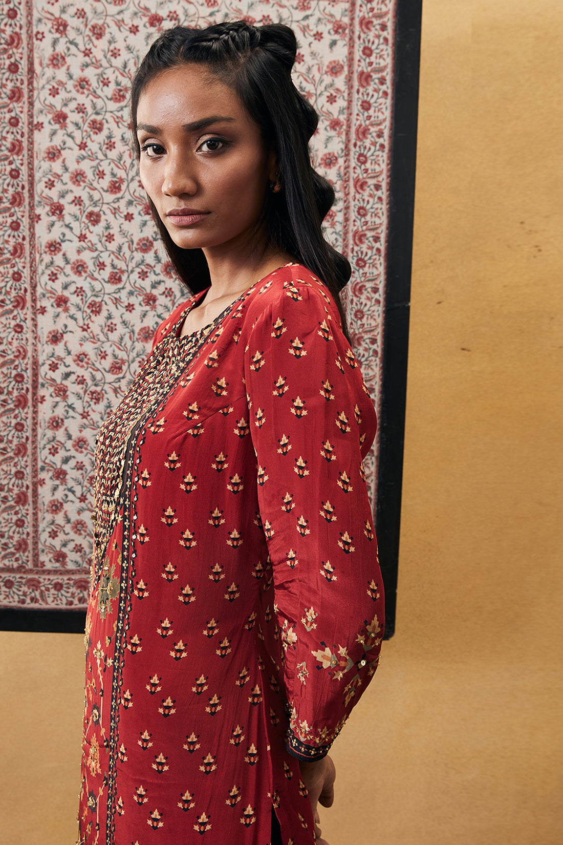 Zahra embroidered kurta set