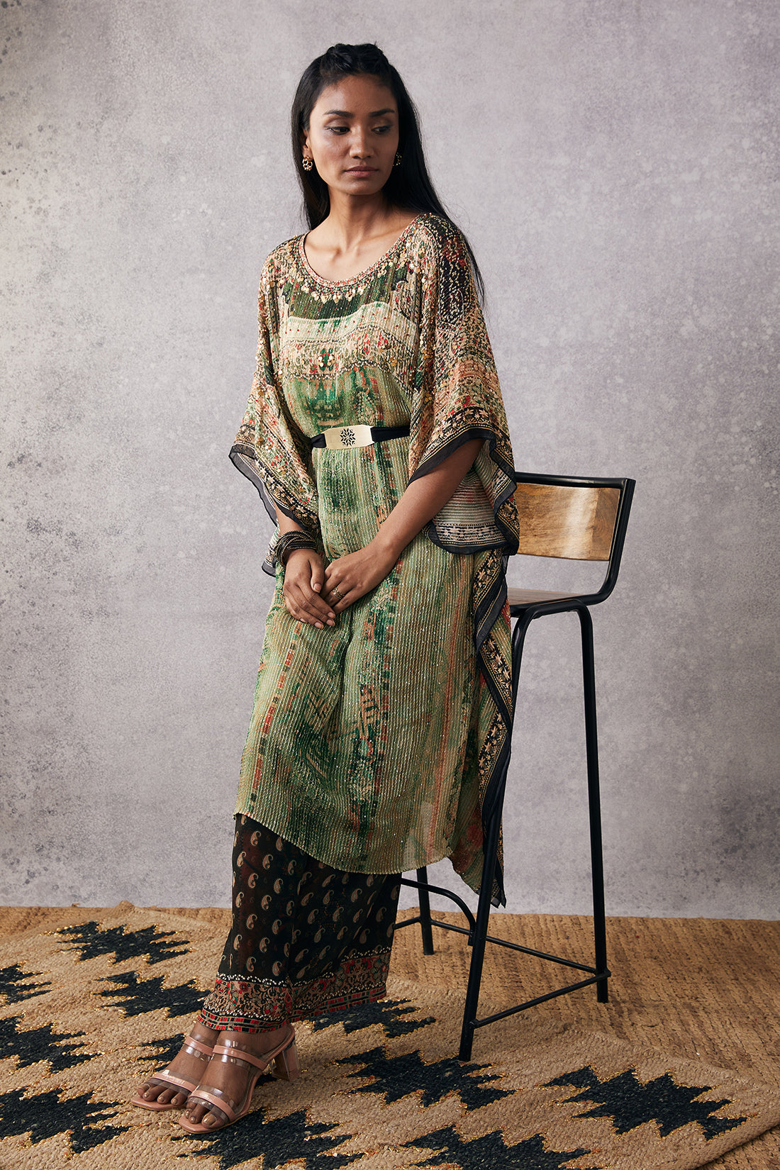 Ikaya Embroidered Kaftan Set With Belt