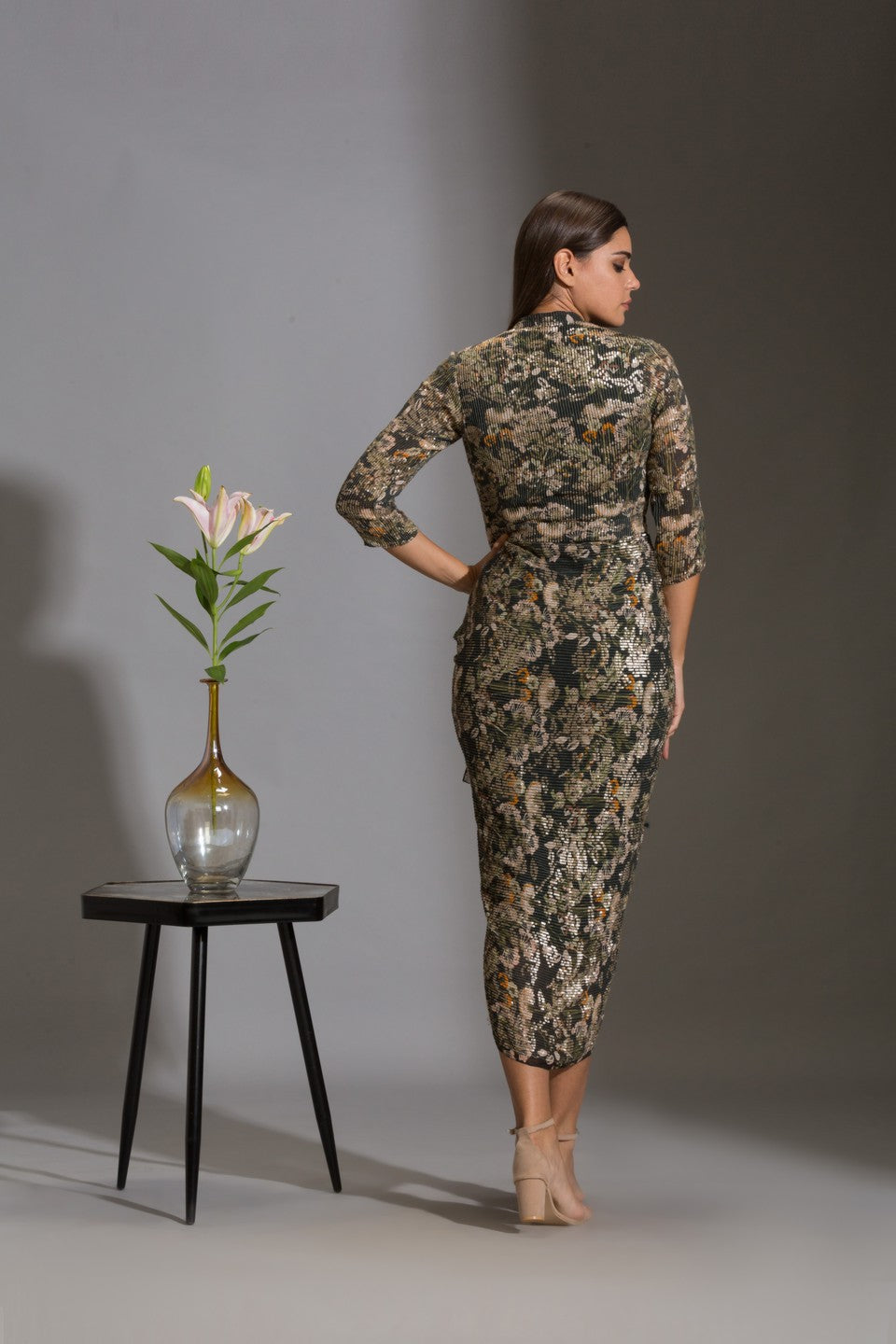 printed drape dress with goldenbelt